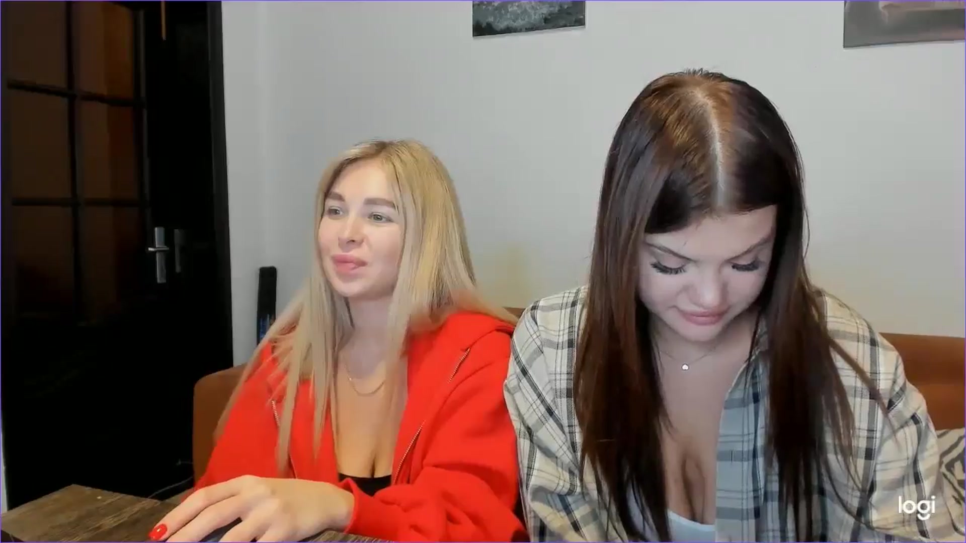 Gallery image thumbnail from StefaniNell's myfreecams stream on, 11/03/2024, 10:12 image 12 of 20
