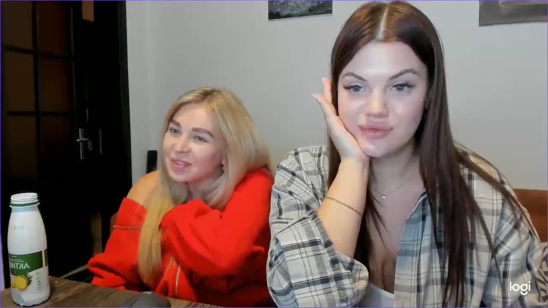 Gallery image thumbnail from StefaniNell's myfreecams stream on, 11/03/2024, 10:12 image 8 of 20