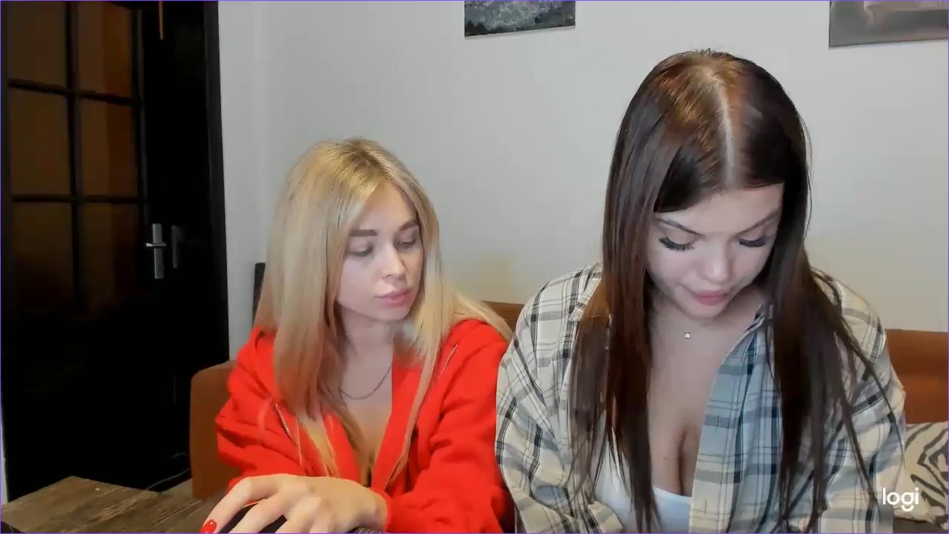 Gallery image thumbnail from StefaniNell's myfreecams stream on, 11/03/2024, 10:12 image 13 of 20