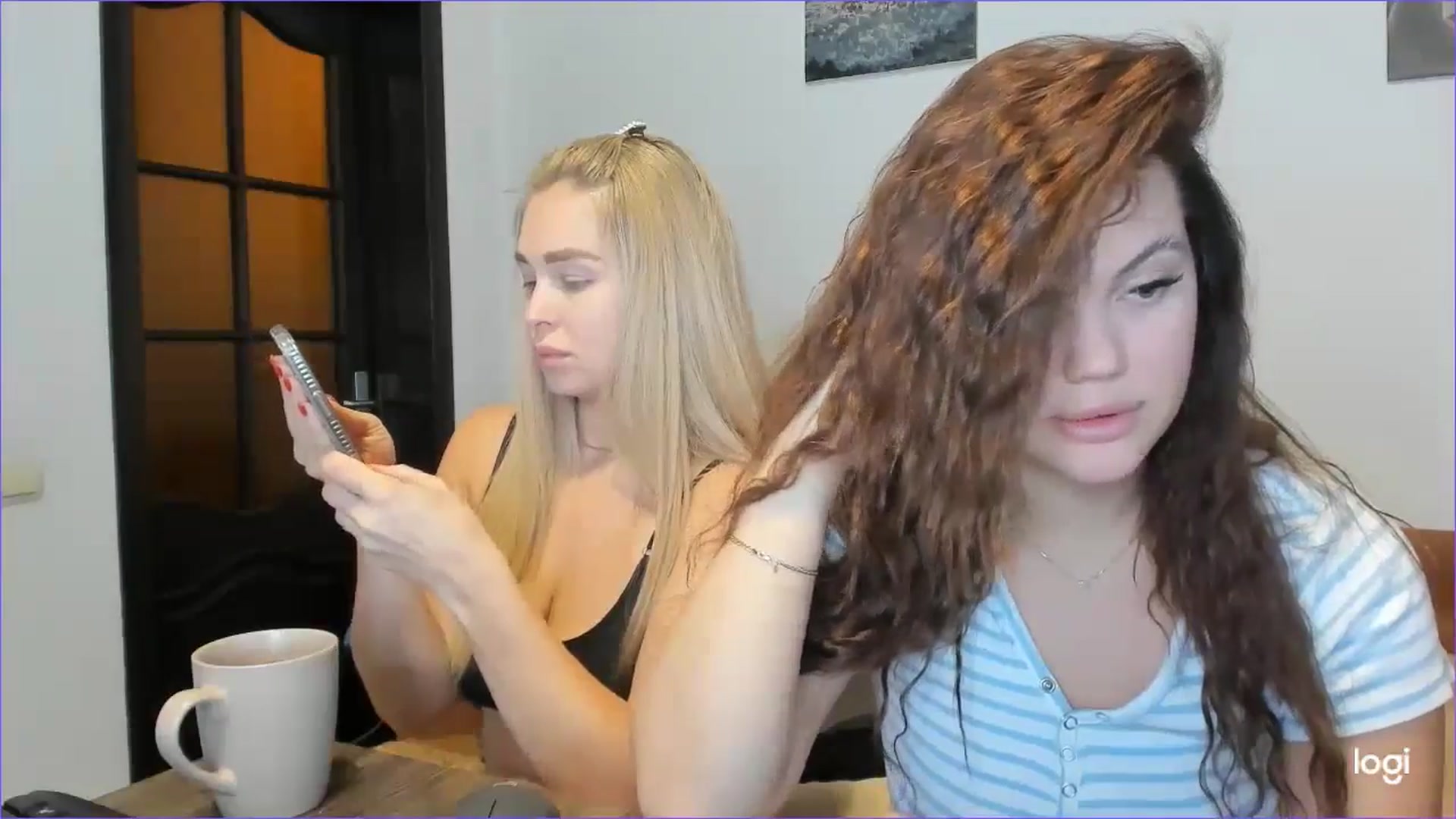 Gallery image thumbnail from StefaniNell's myfreecams stream on, 11/05/2024, 10:37 image 12 of 20