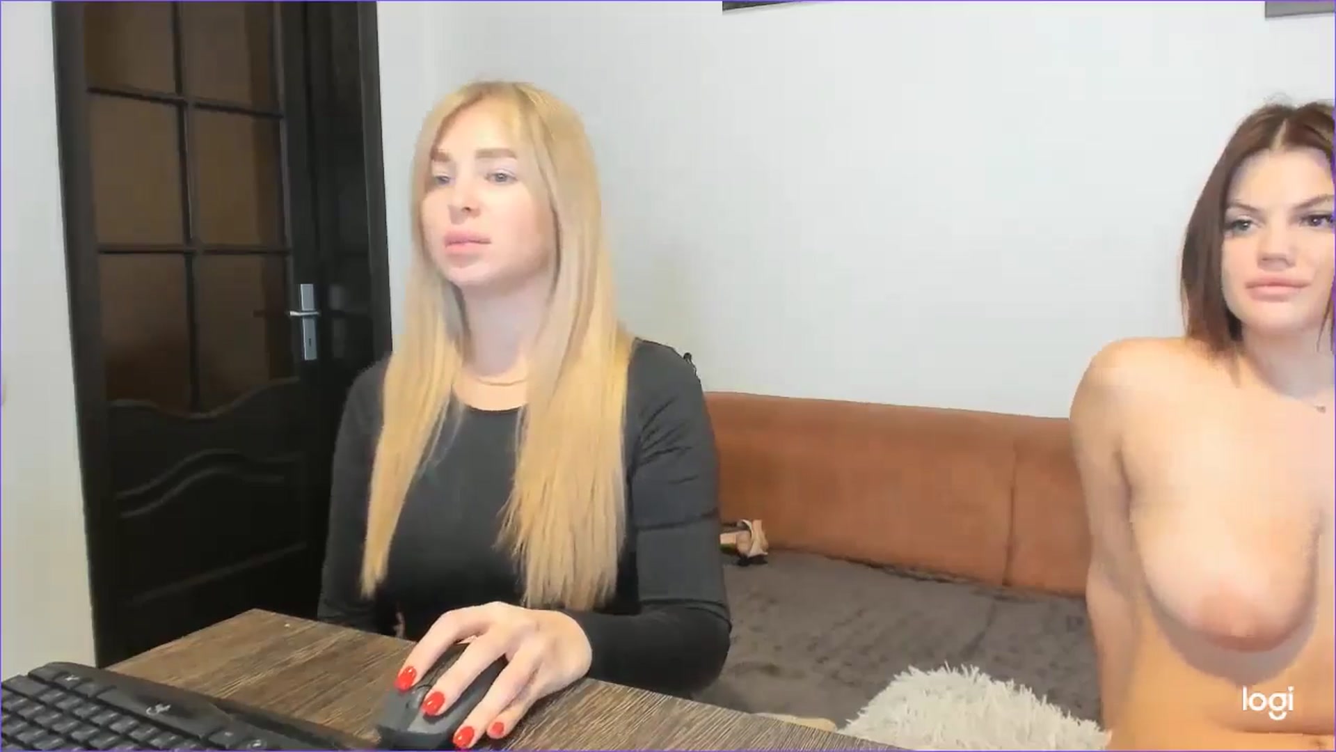 Gallery image thumbnail from StefaniNell's myfreecams stream on, 11/08/2024, 10:46 image 8 of 20