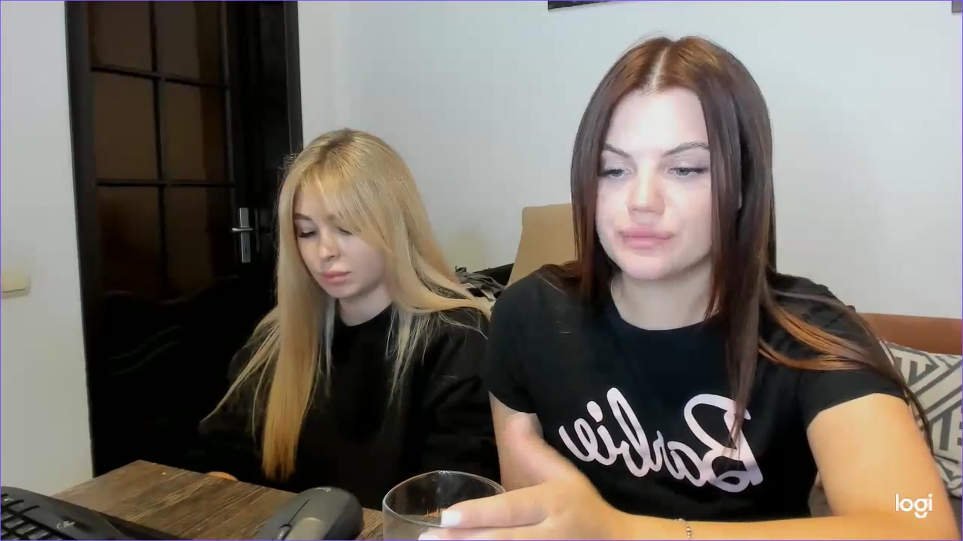 Gallery image thumbnail from StefaniNell's myfreecams stream on, 11/10/2024, 12:47 image 16 of 20