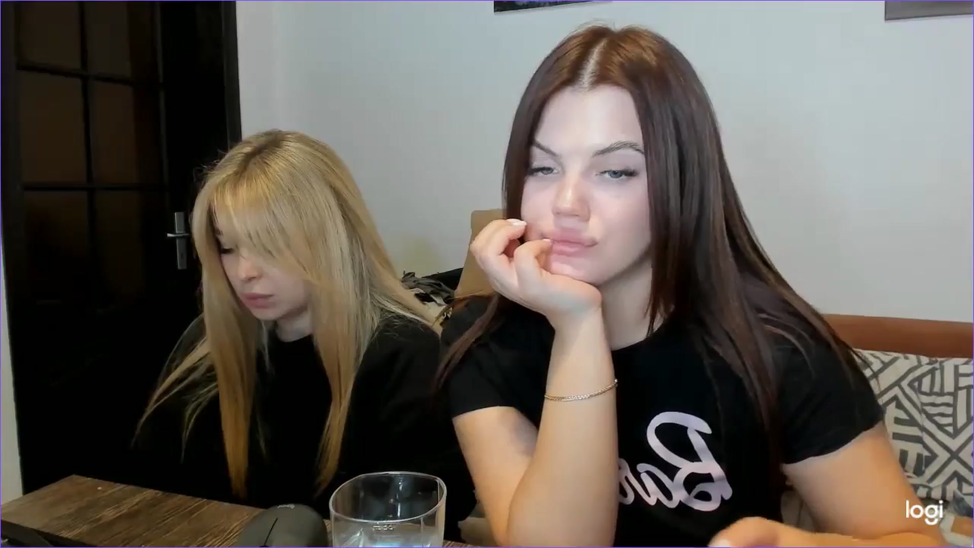 Gallery image thumbnail from StefaniNell's myfreecams stream on, 11/10/2024, 12:47 image 9 of 20