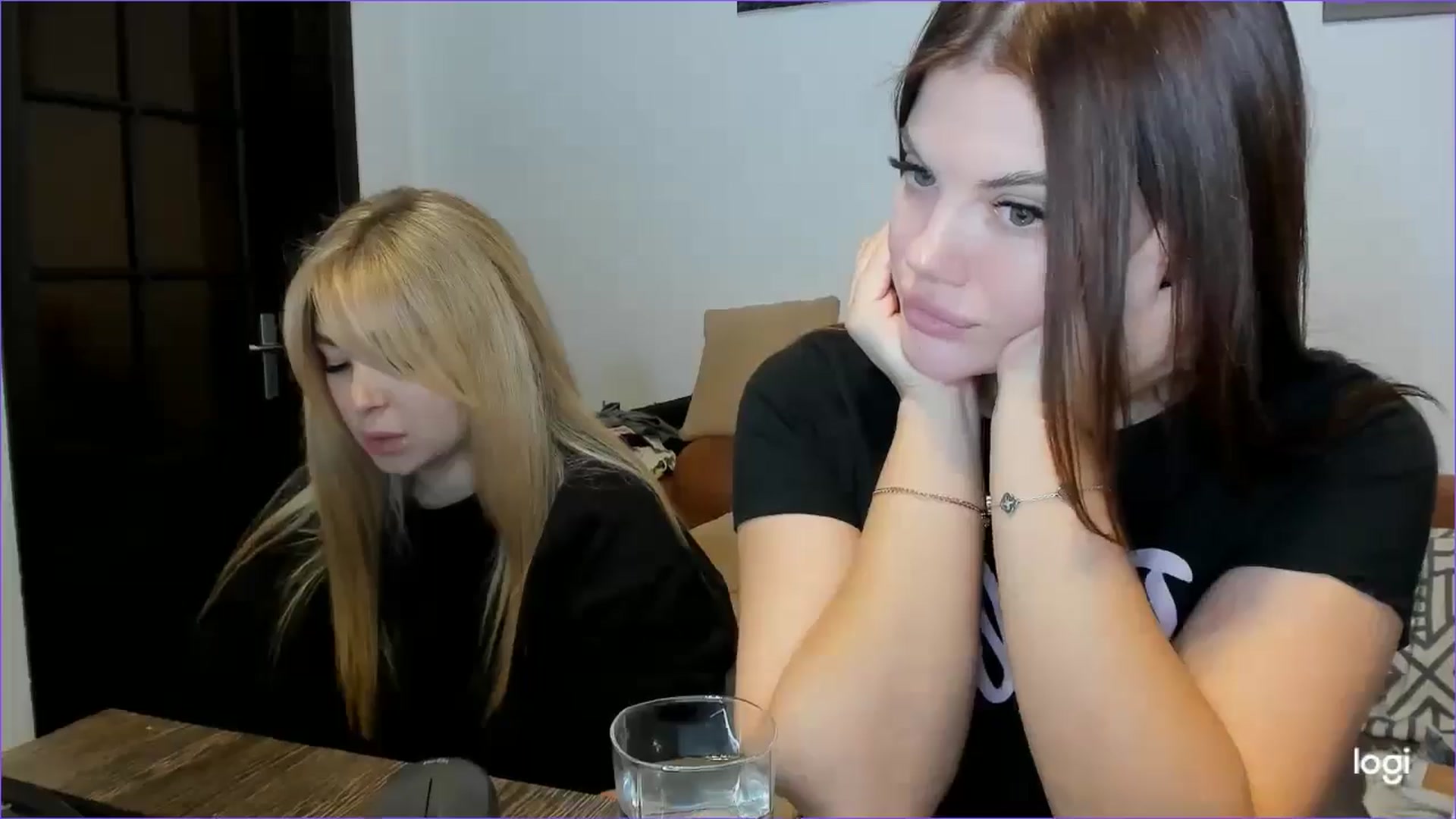 Gallery image thumbnail from StefaniNell's myfreecams stream on, 11/10/2024, 12:47 image 7 of 20
