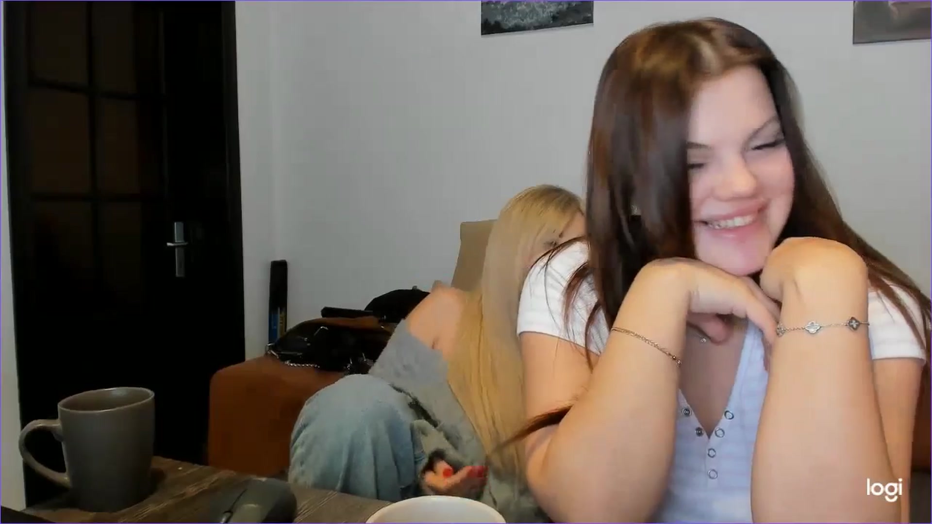 Gallery image thumbnail from StefaniNell's myfreecams stream on, 11/12/2024, 09:38 image 17 of 20