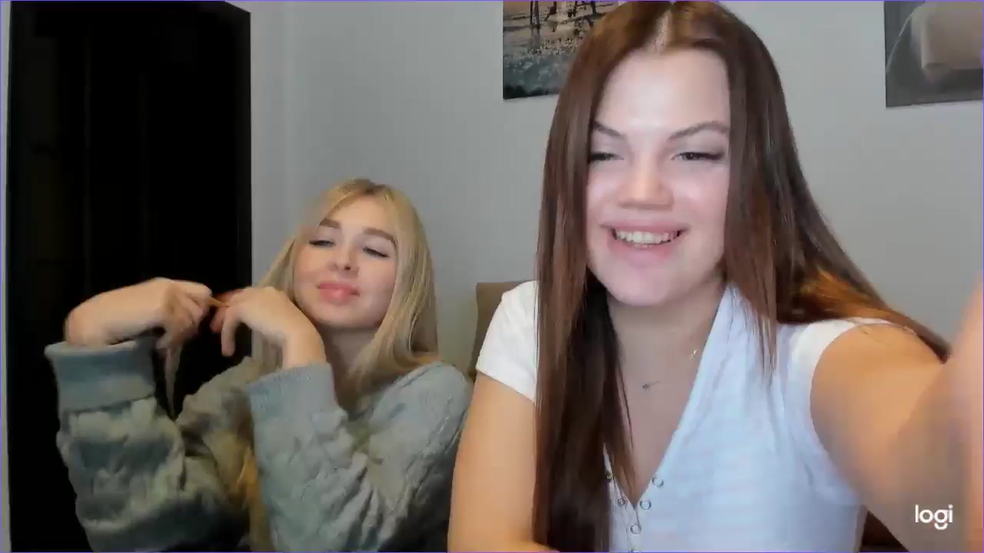 Gallery image thumbnail from StefaniNell's myfreecams stream on, 11/12/2024, 11:42 image 1 of 20