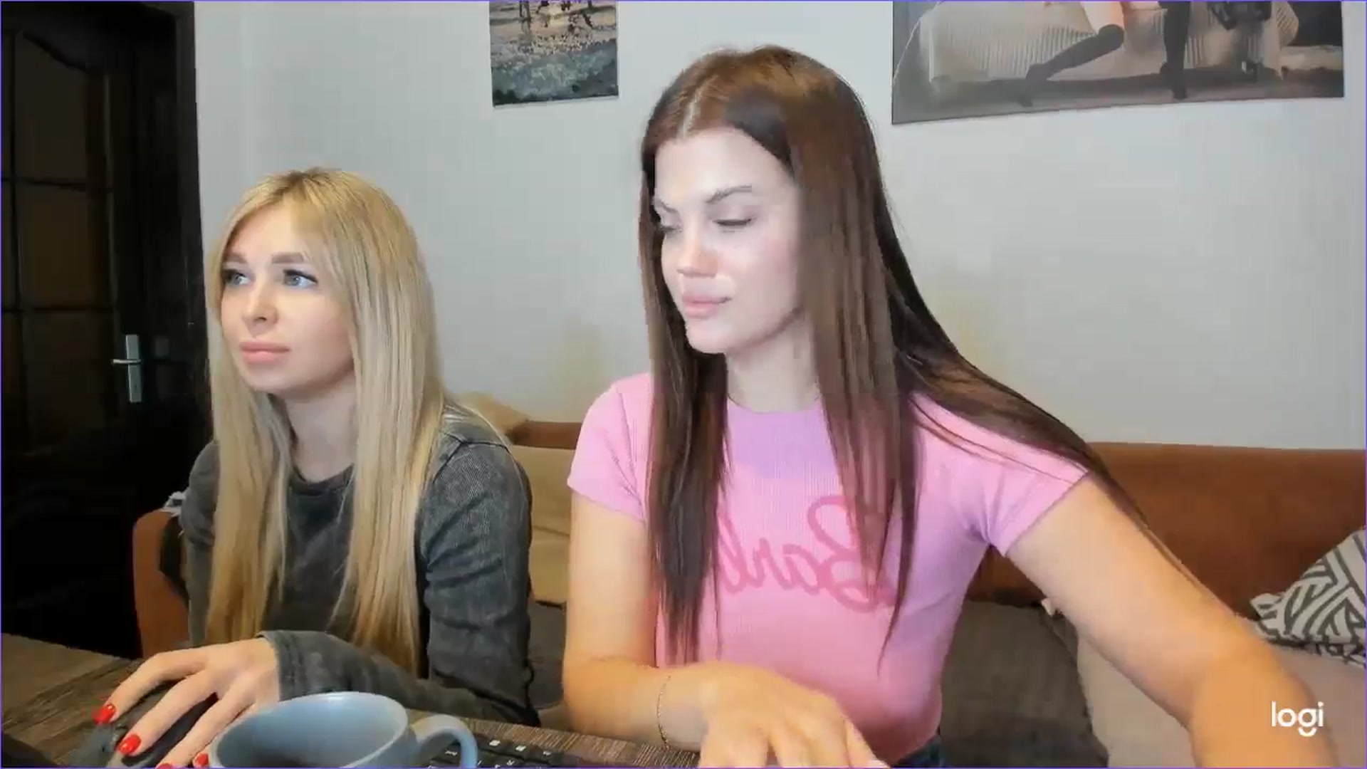 Gallery image thumbnail from StefaniNell's myfreecams stream on, 11/13/2024, 09:25 image 13 of 20