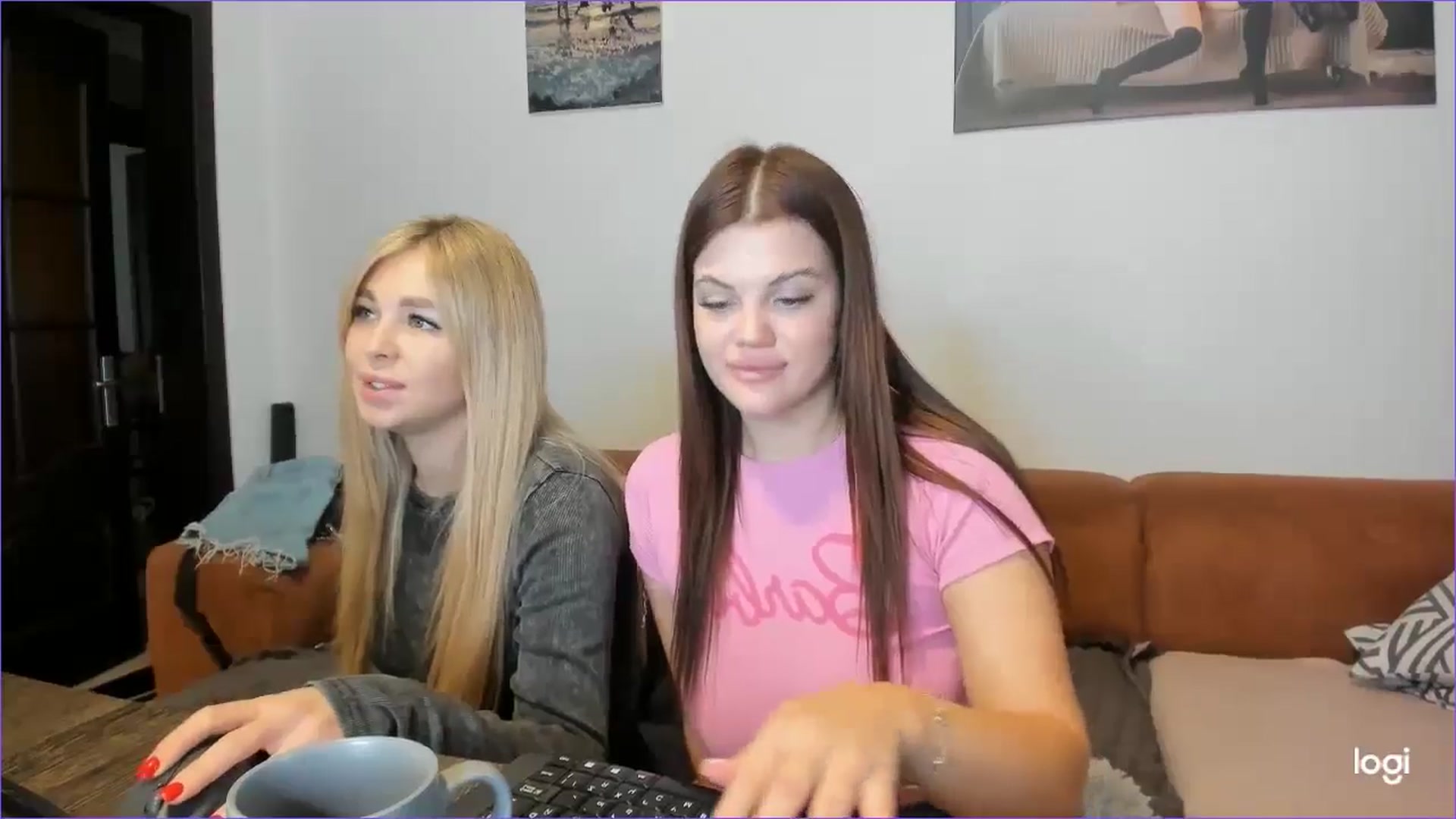 Gallery image thumbnail from StefaniNell's myfreecams stream on, 11/13/2024, 09:25 image 6 of 20