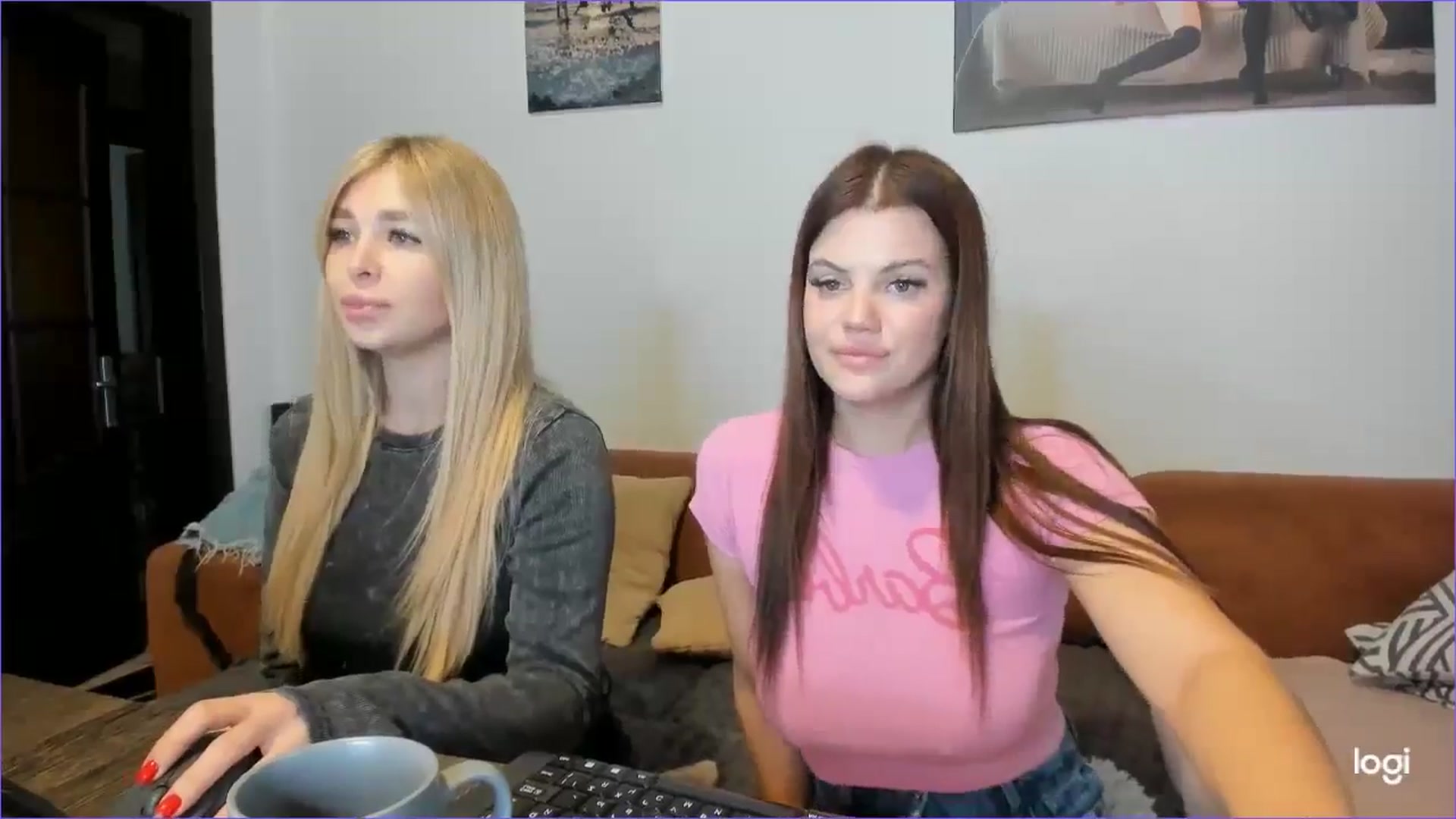Gallery image thumbnail from StefaniNell's myfreecams stream on, 11/13/2024, 09:25 image 4 of 20