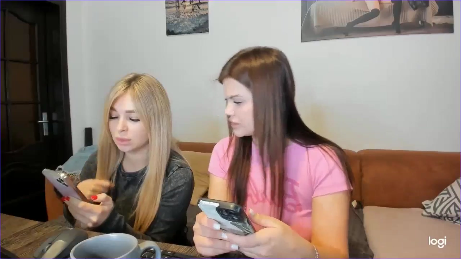 Gallery image thumbnail from StefaniNell's myfreecams stream on, 11/13/2024, 09:25 image 19 of 20
