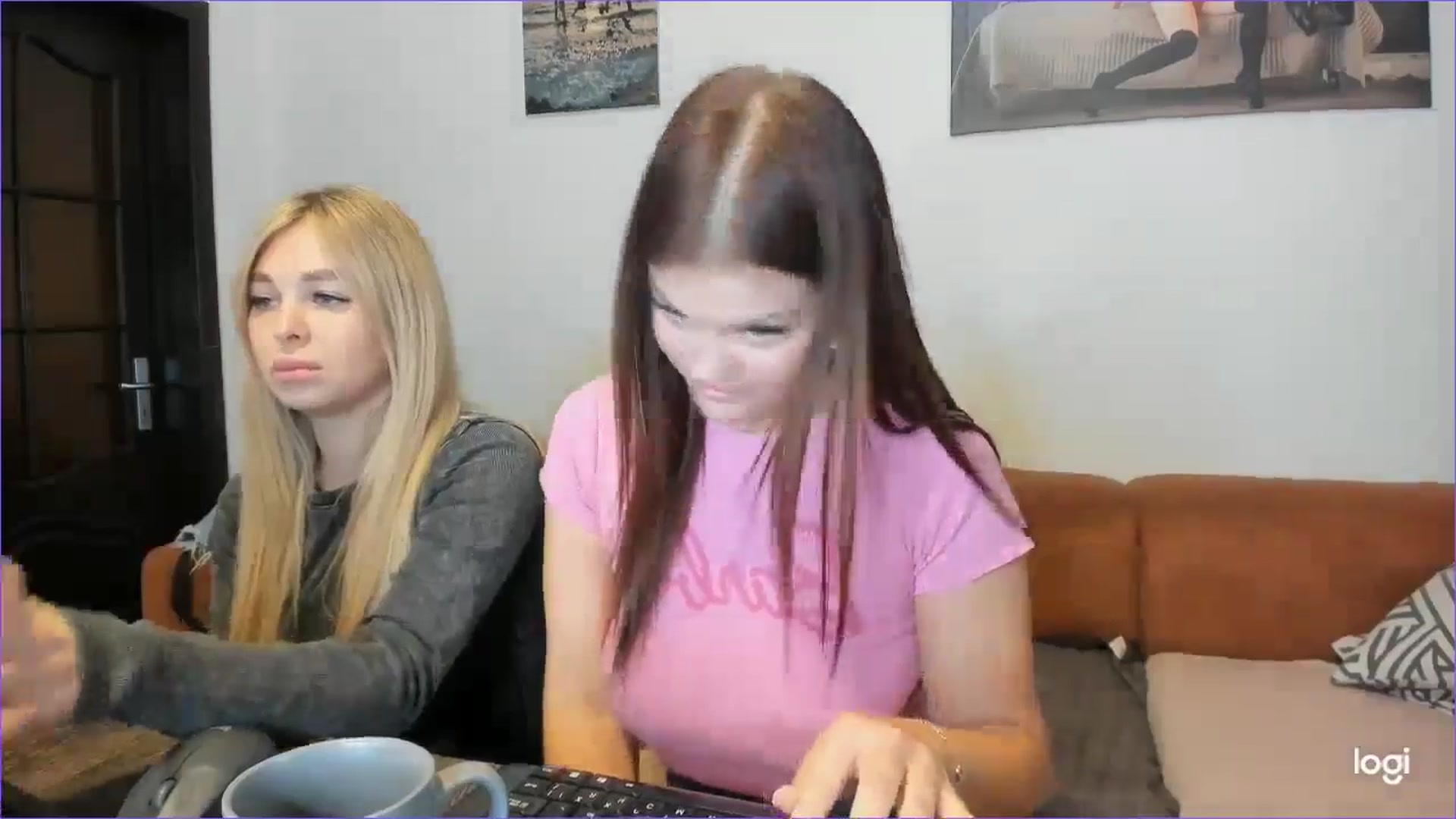 Gallery image thumbnail from StefaniNell's myfreecams stream on, 11/13/2024, 09:25 image 11 of 20