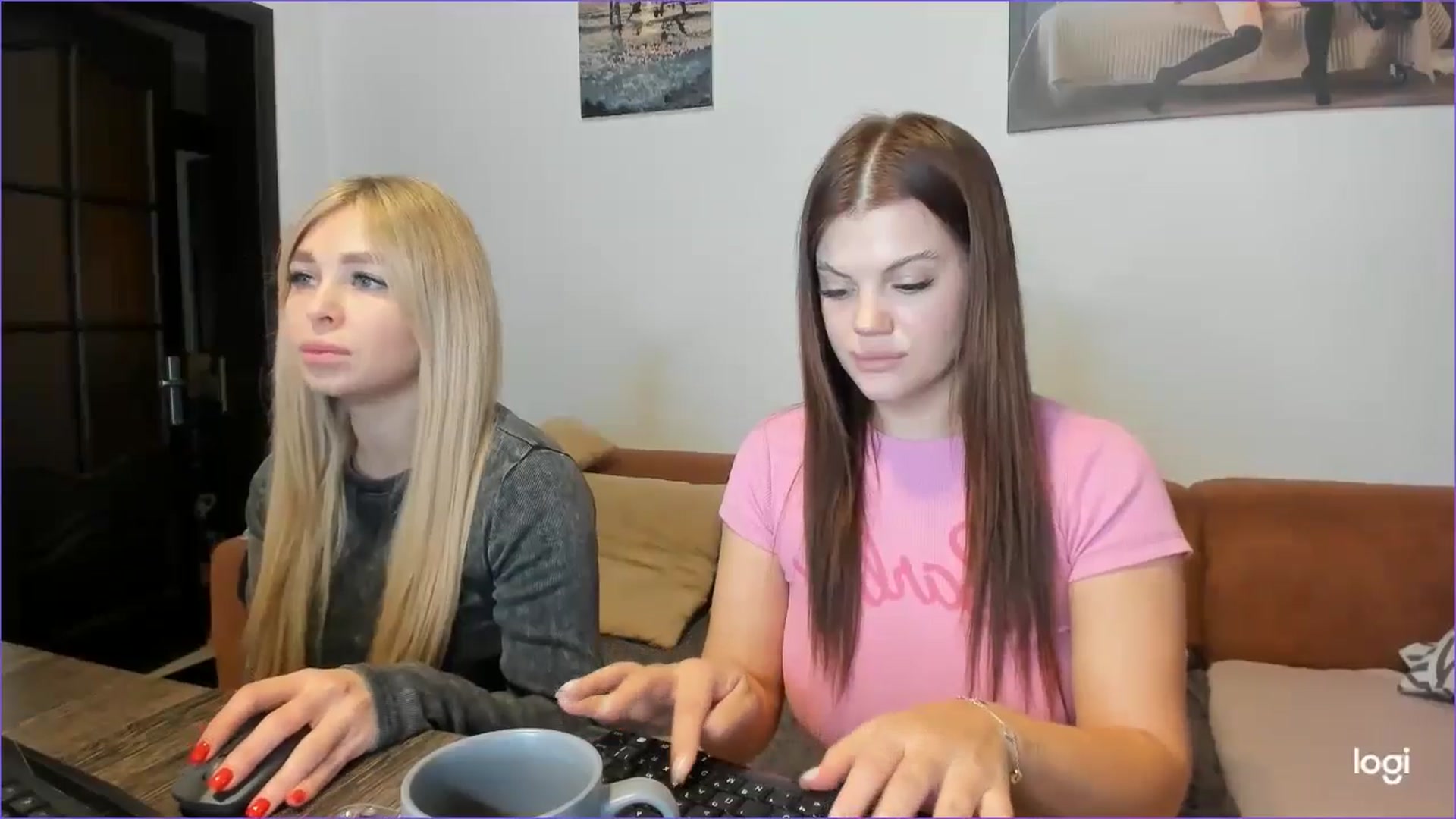 Gallery image thumbnail from StefaniNell's myfreecams stream on, 11/13/2024, 09:57 image 16 of 20