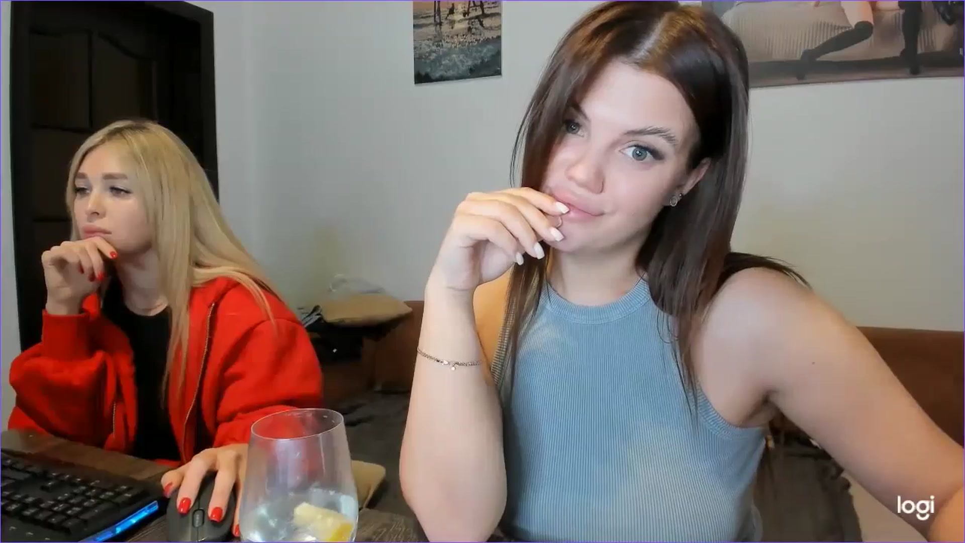 Gallery image thumbnail from StefaniNell's myfreecams stream on, 11/15/2024, 10:41 image 10 of 20