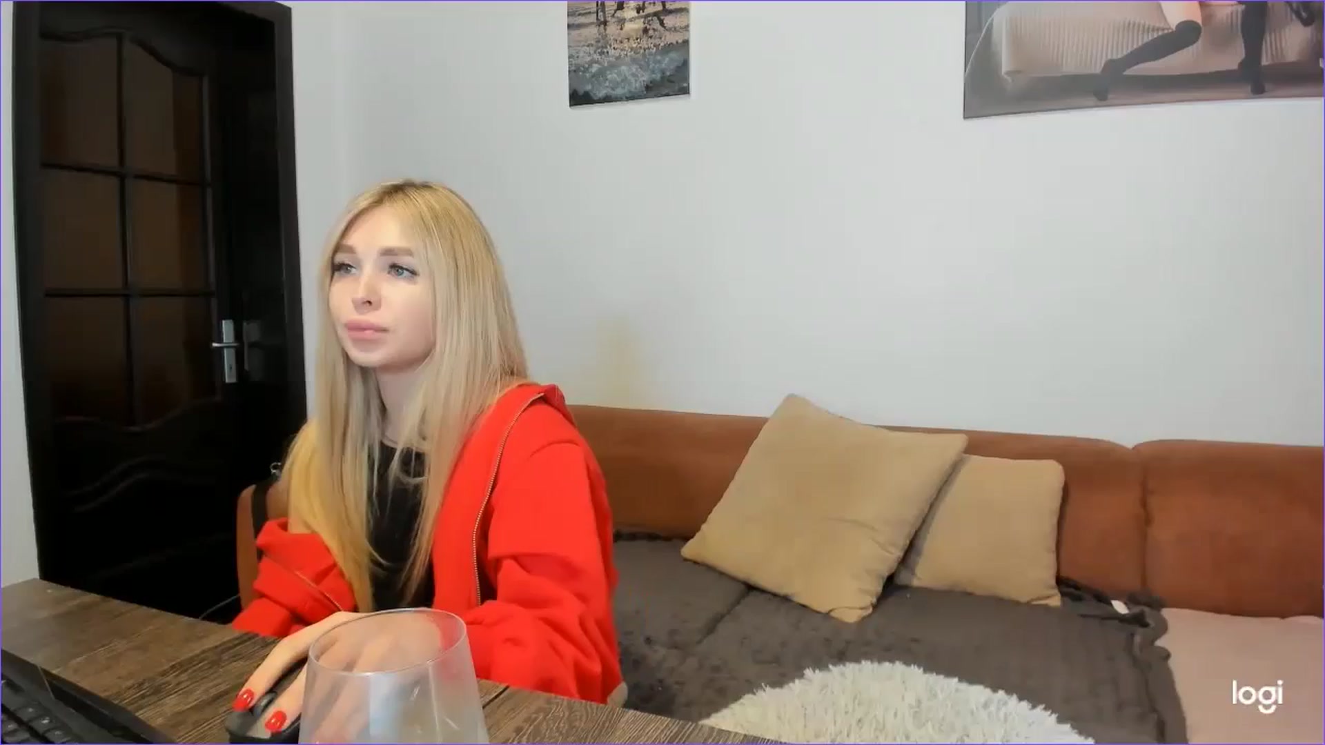 Gallery image thumbnail from StefaniNell's myfreecams stream on, 11/15/2024, 10:41 image 17 of 20