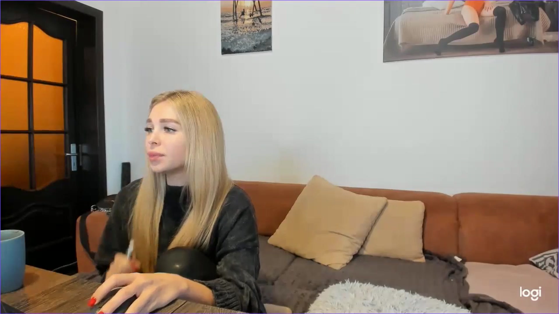 Gallery image thumbnail from StefaniNell's myfreecams stream on, 11/16/2024, 10:05 image 16 of 20