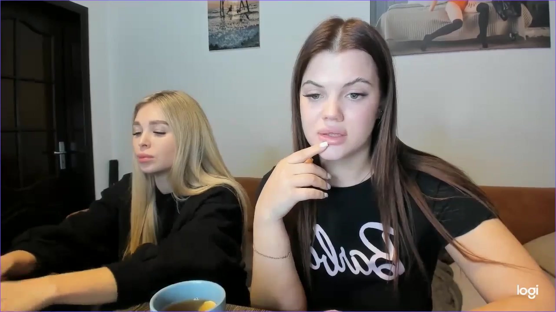 Gallery image thumbnail from StefaniNell's myfreecams stream on, 11/17/2024, 12:36 image 9 of 20