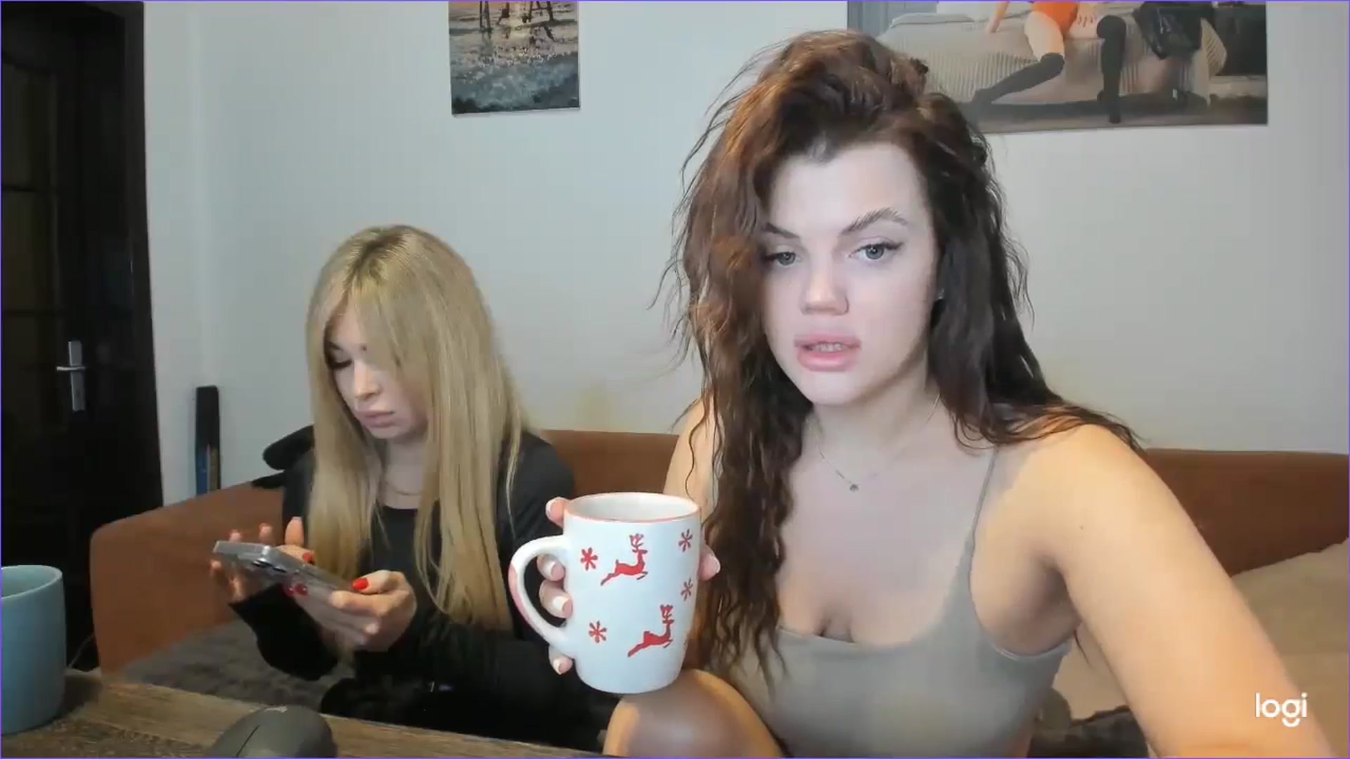 Gallery image thumbnail from StefaniNell's myfreecams stream on, 11/19/2024, 08:24 image 12 of 20