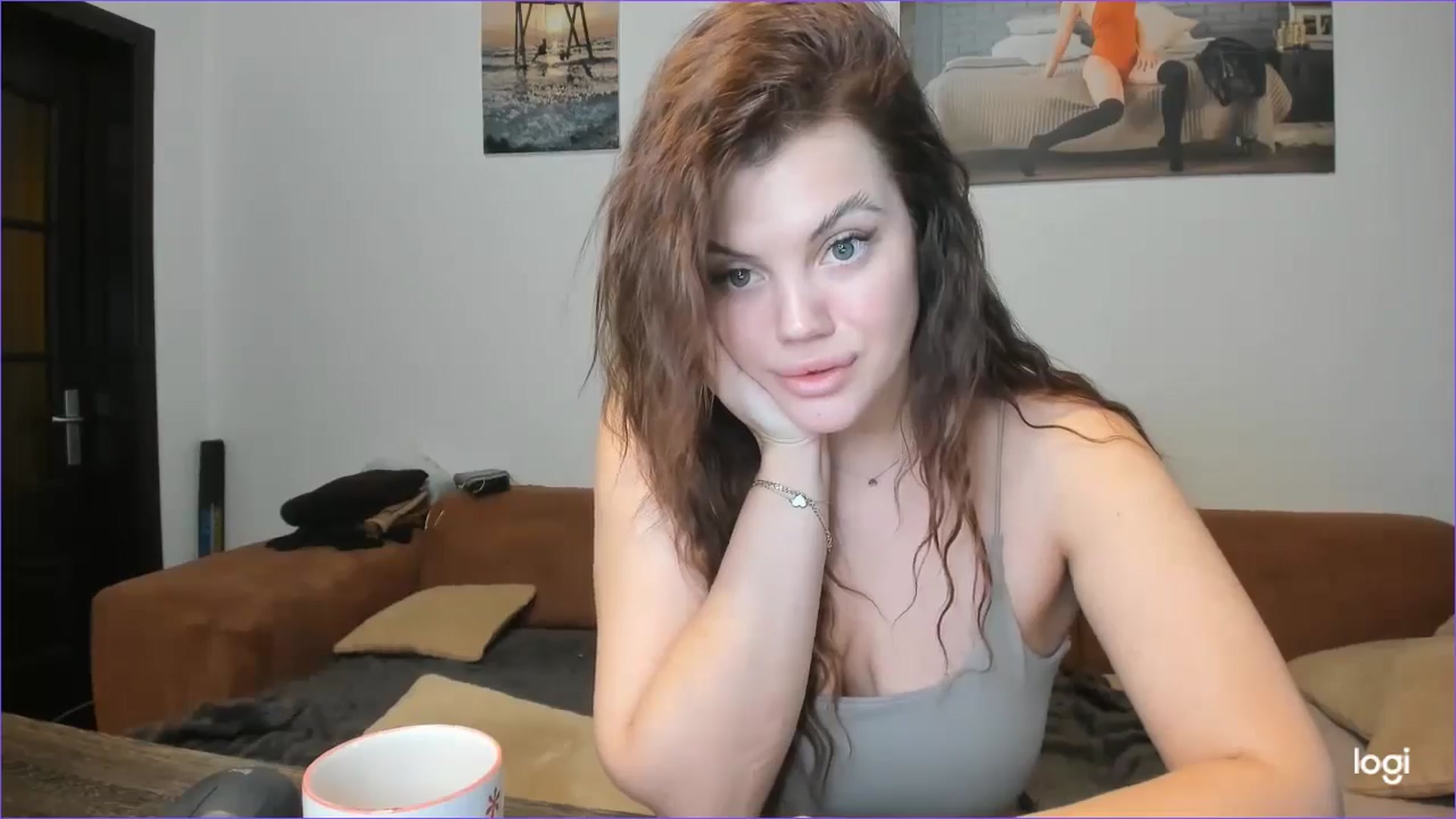 Gallery image thumbnail from StefaniNell's myfreecams stream on, 11/19/2024, 10:20 image 15 of 20