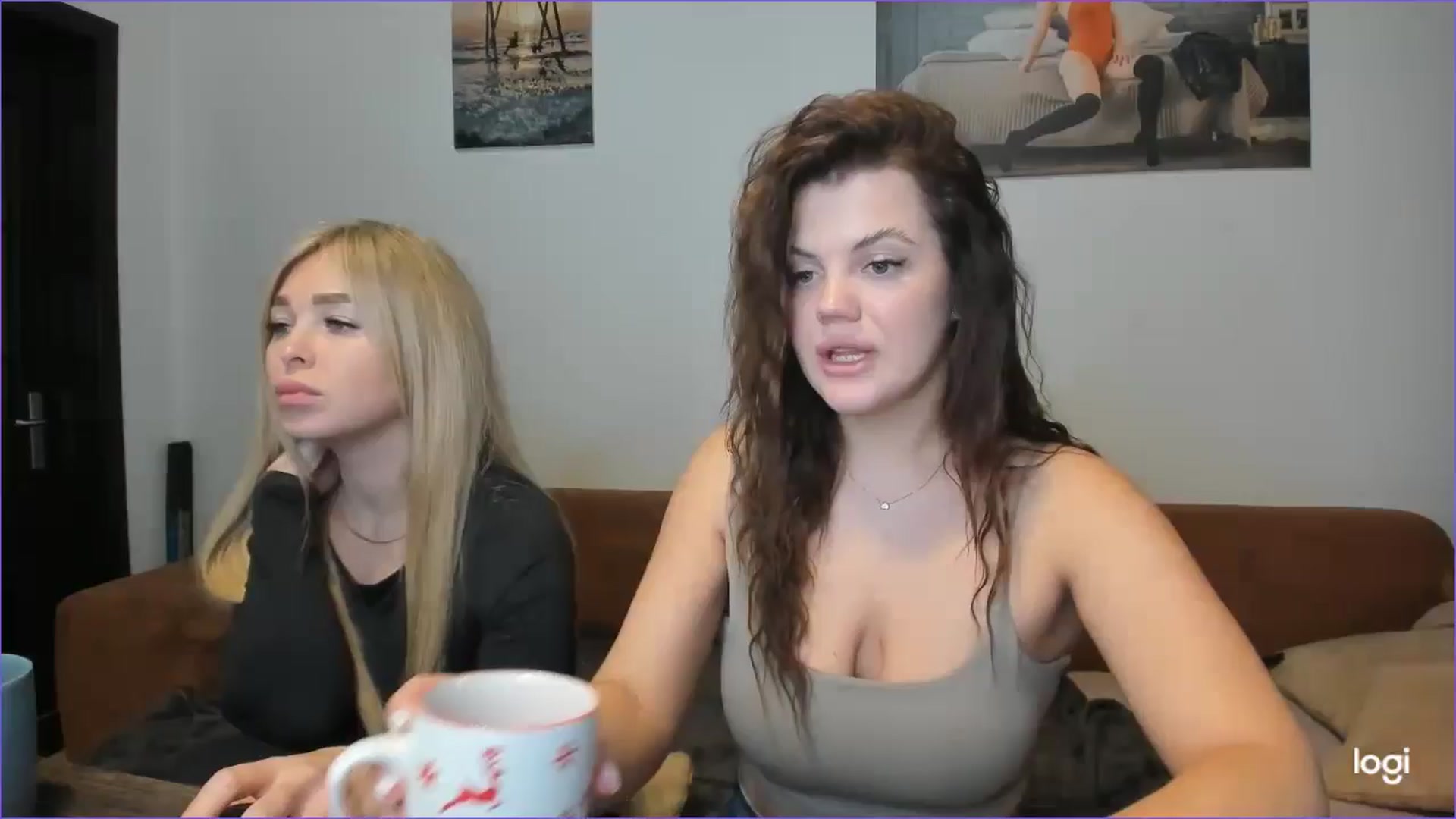 Gallery image thumbnail from StefaniNell's myfreecams stream on, 11/19/2024, 11:08 image 14 of 20