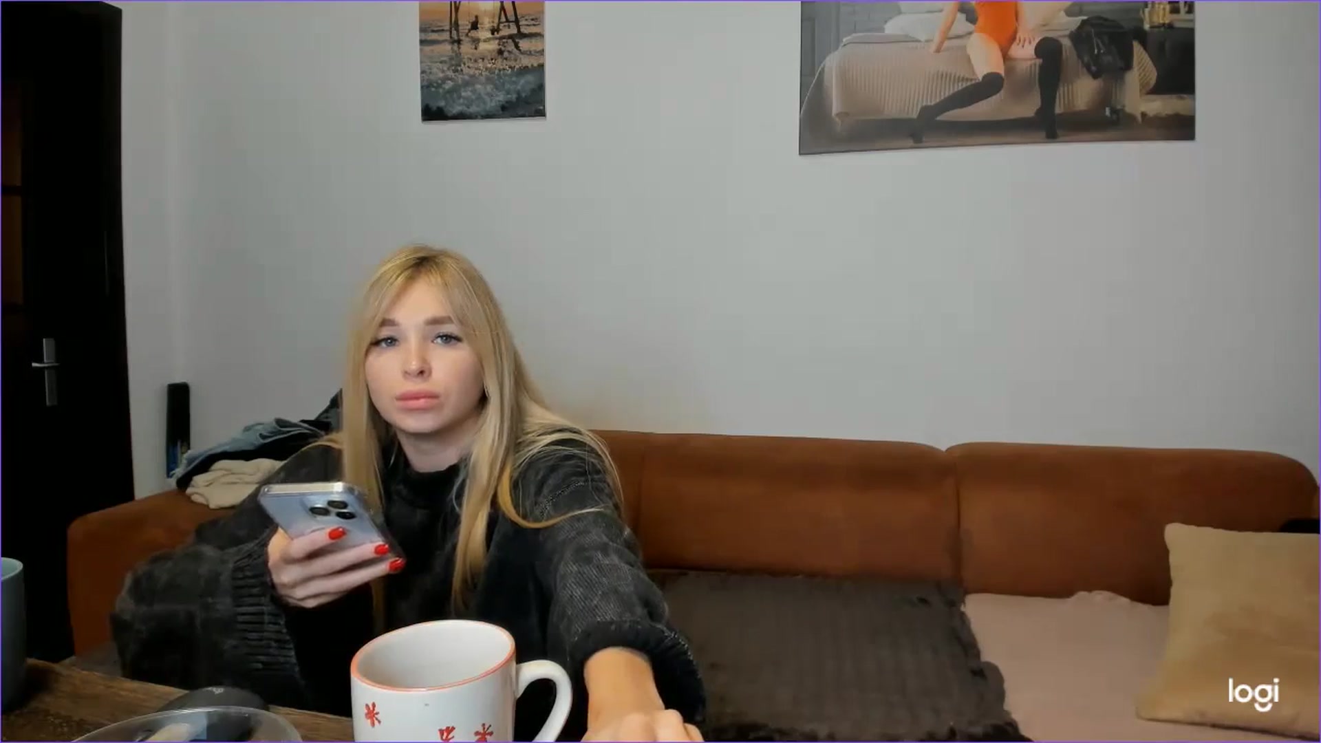 Gallery image thumbnail from StefaniNell's myfreecams stream on, 11/21/2024, 11:07 image 7 of 20