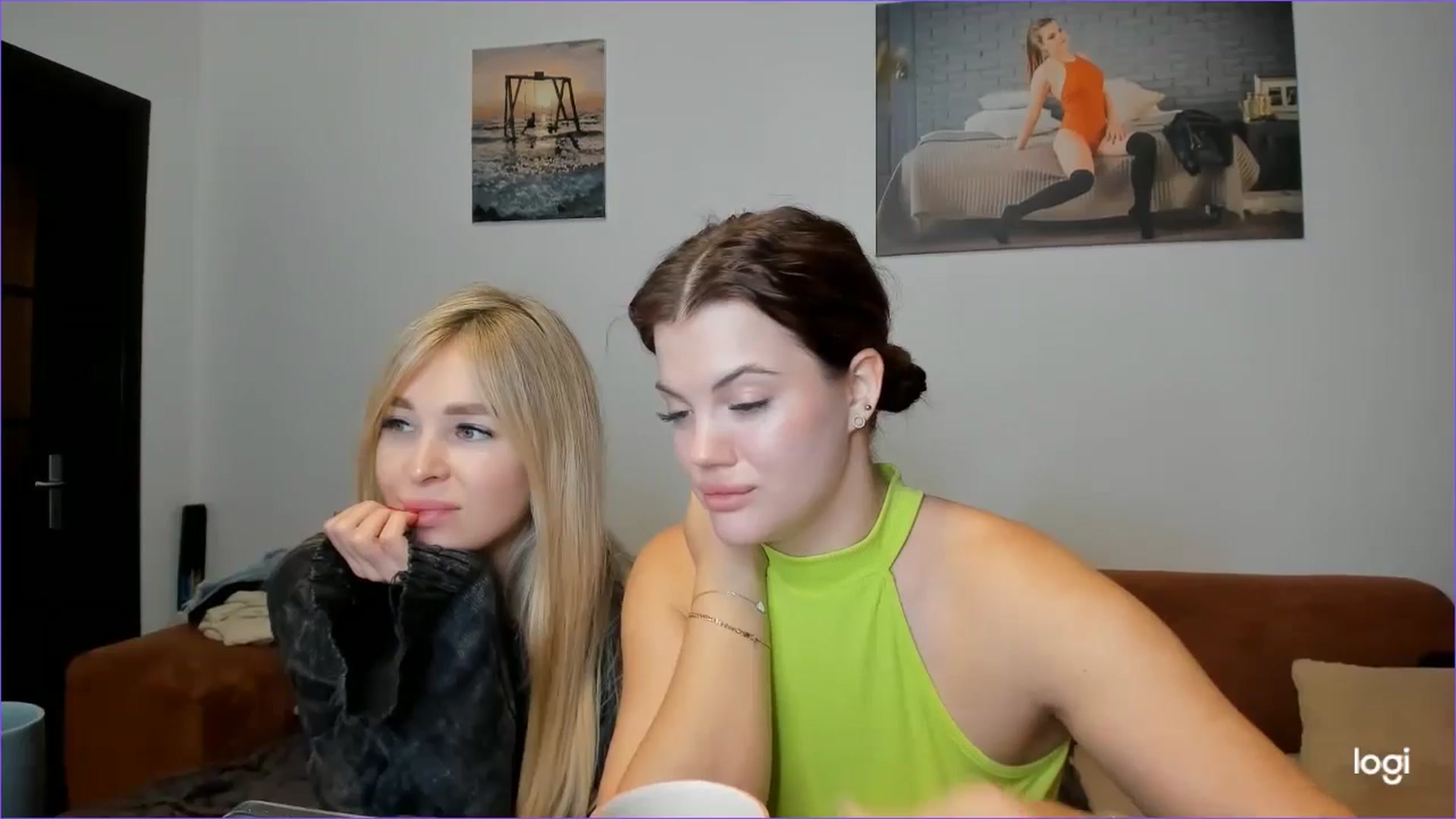 Gallery image thumbnail from StefaniNell's myfreecams stream on, 11/21/2024, 11:07 image 11 of 20