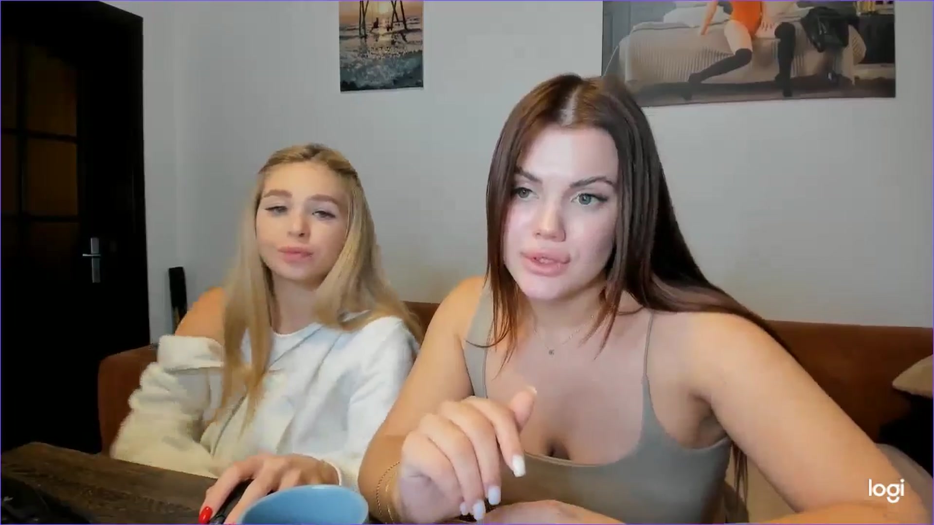 Gallery image thumbnail from StefaniNell's myfreecams stream on, 11/22/2024, 11:16 image 15 of 20