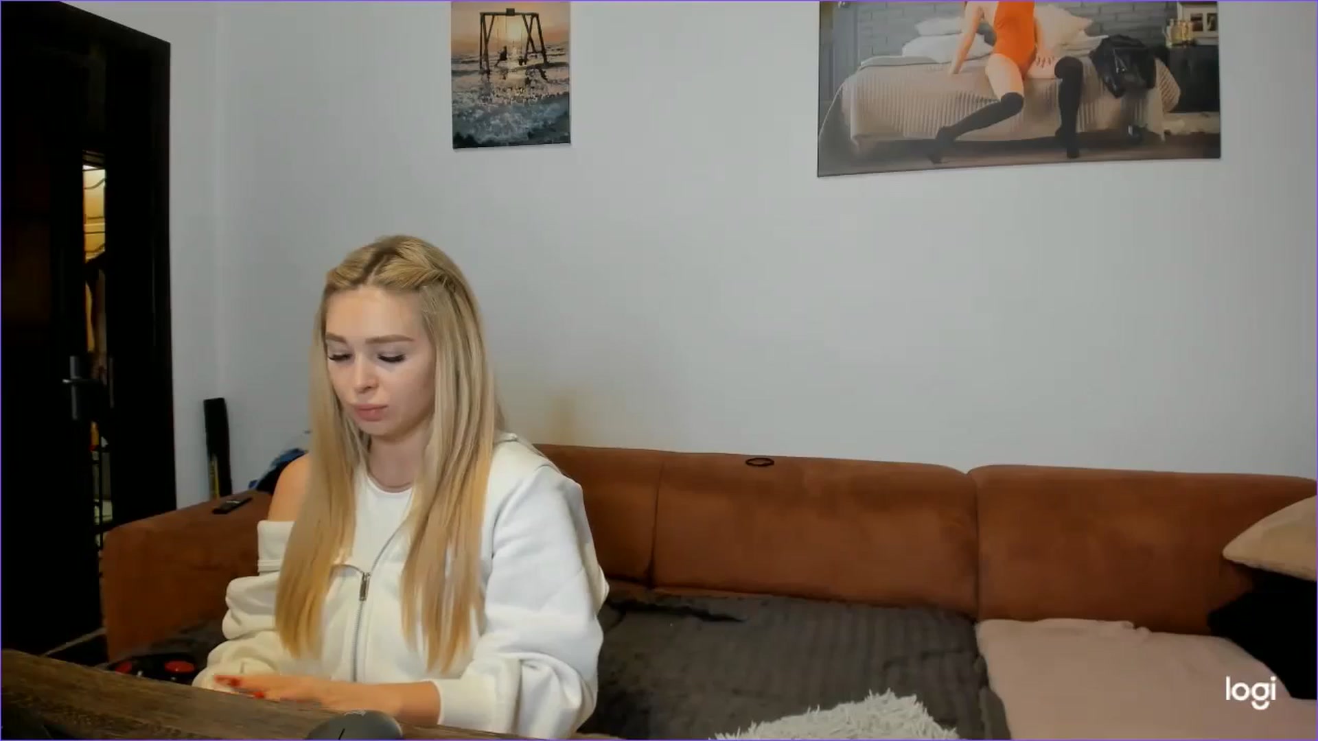 Gallery image thumbnail from StefaniNell's myfreecams stream on, 11/22/2024, 12:13 image 14 of 20