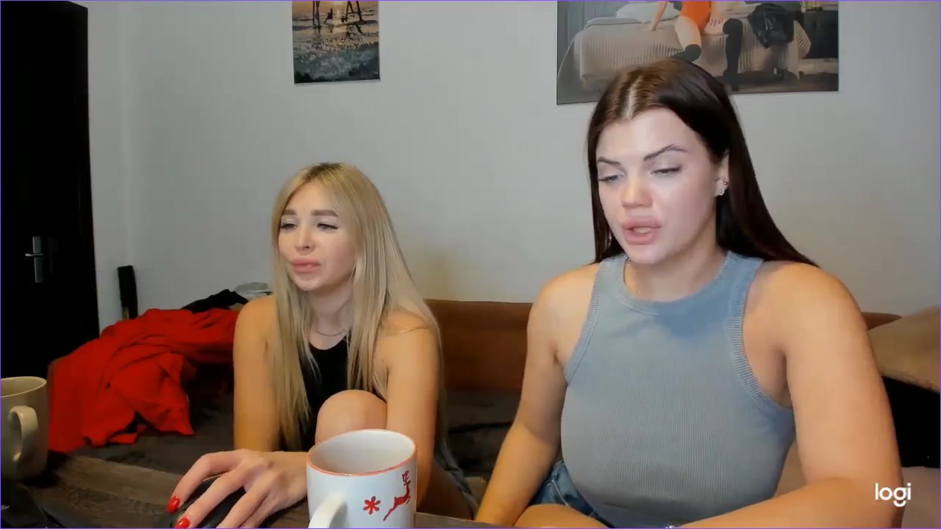 Gallery image thumbnail from StefaniNell's myfreecams stream on, 11/24/2024, 10:10 image 18 of 20