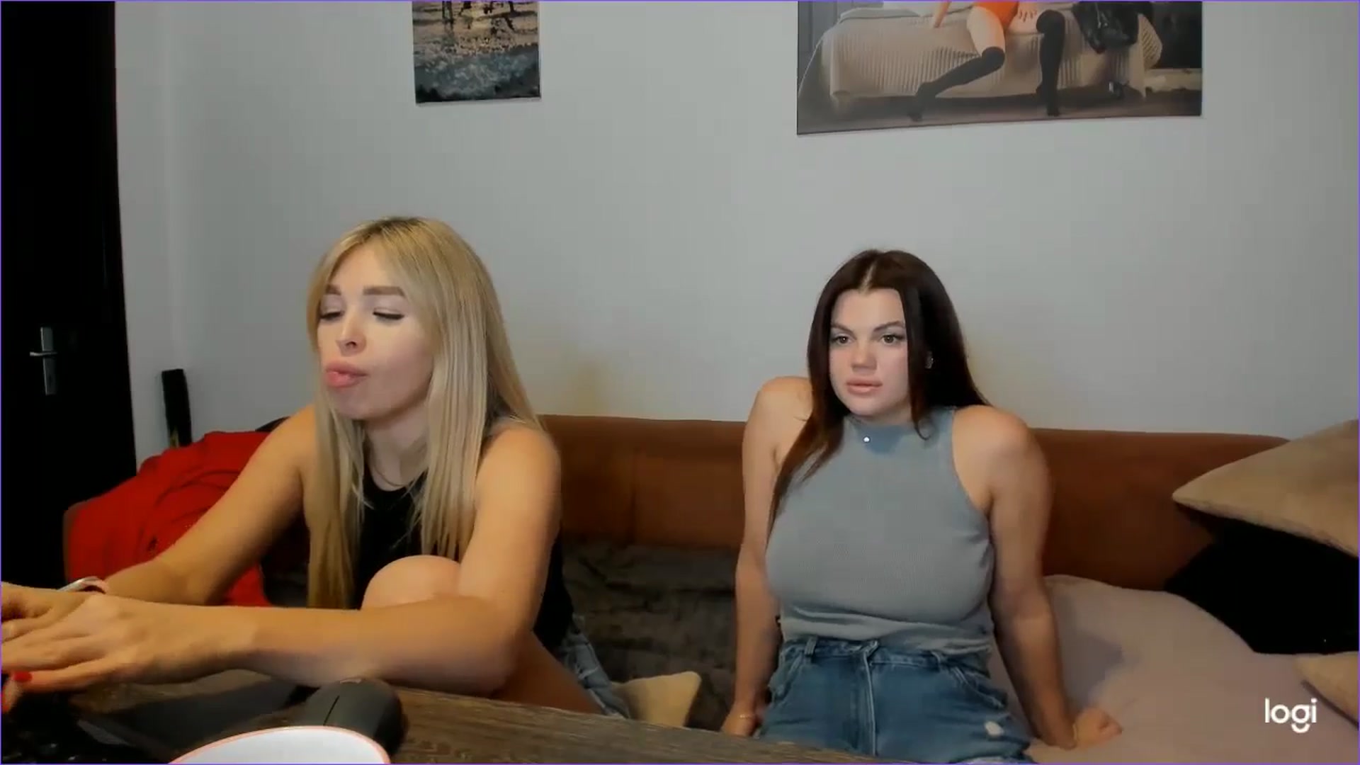Gallery image thumbnail from StefaniNell's myfreecams stream on, 11/24/2024, 12:01 image 7 of 20