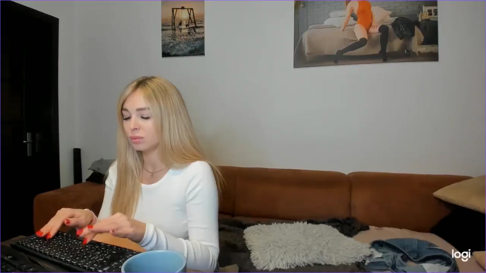 Gallery image thumbnail from StefaniNell's myfreecams stream on, 11/27/2024, 08:35 image 7 of 20