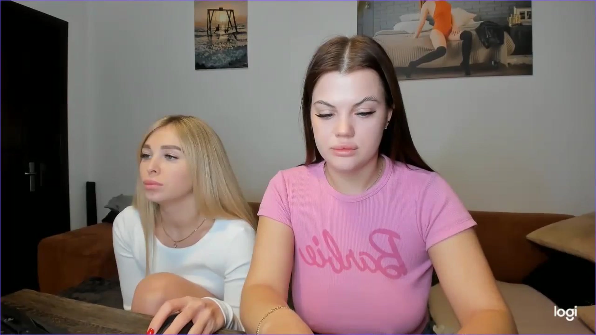 Gallery image thumbnail from StefaniNell's myfreecams stream on, 11/27/2024, 09:05 image 6 of 20