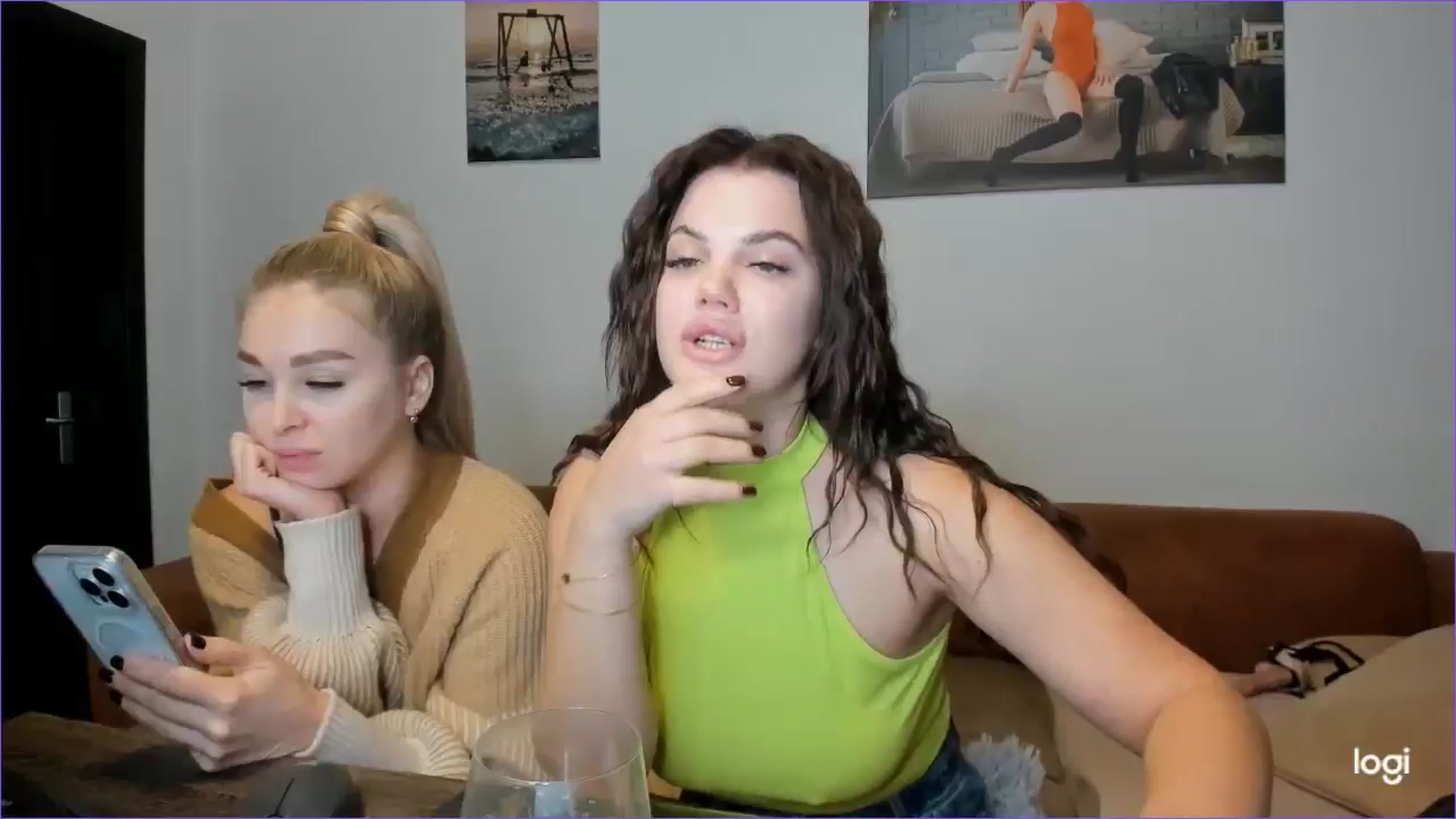 Gallery image thumbnail from StefaniNell's myfreecams stream on, 12/07/2024, 10:17 image 6 of 20