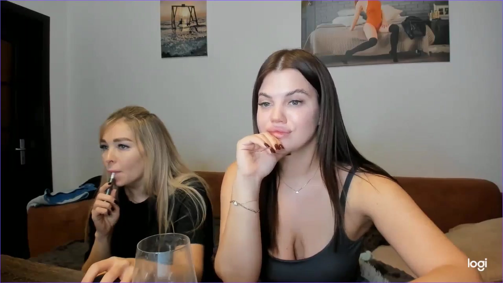 Gallery image thumbnail from StefaniNell's myfreecams stream on, 12/10/2024, 09:18 image 14 of 20
