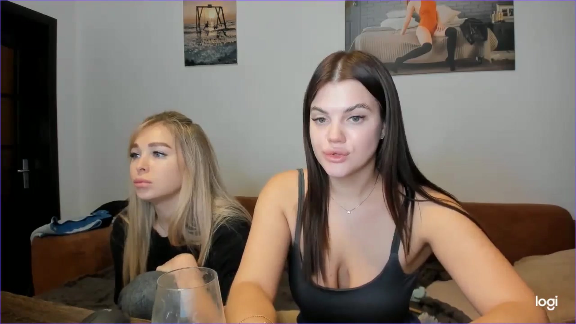 Gallery image thumbnail from StefaniNell's myfreecams stream on, 12/10/2024, 09:18 image 15 of 20
