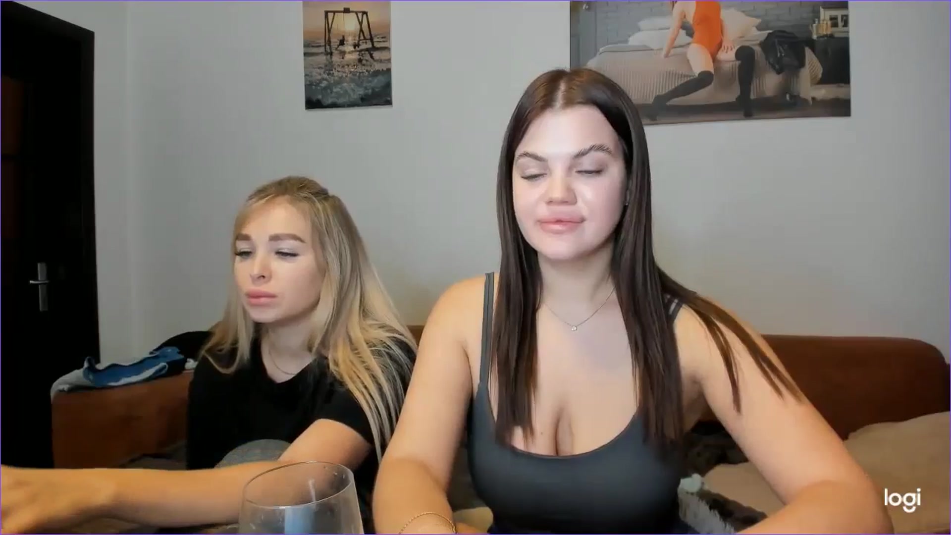 Gallery image thumbnail from StefaniNell's myfreecams stream on, 12/10/2024, 09:18 image 12 of 20