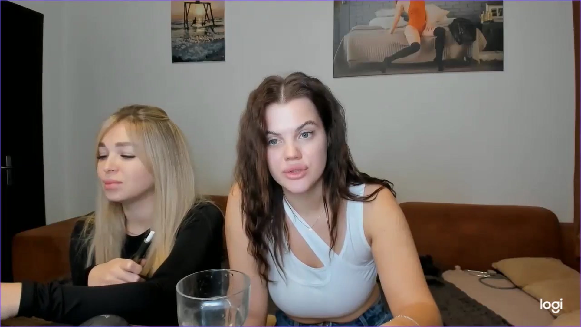 Gallery image thumbnail from StefaniNell's myfreecams stream on, 12/15/2024, 10:35 image 15 of 20