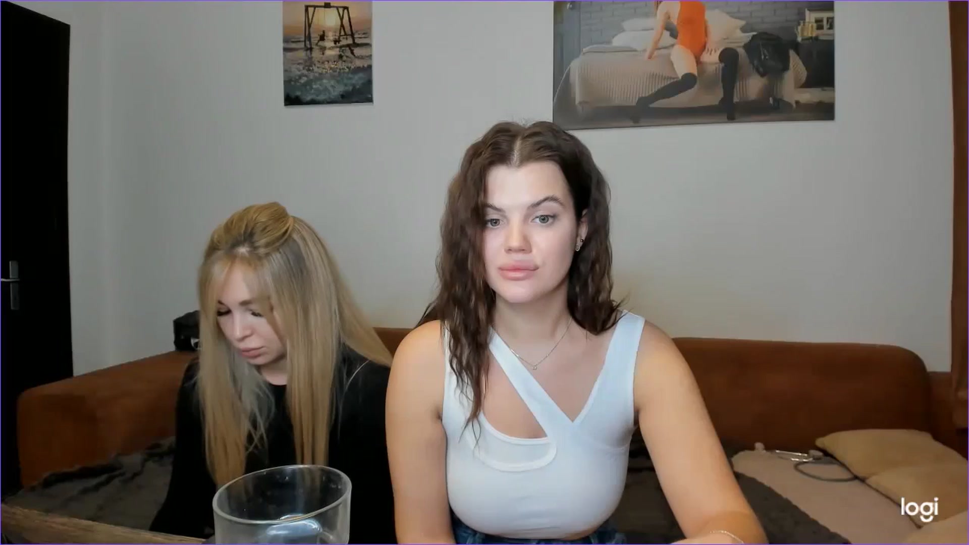 Gallery image thumbnail from StefaniNell's myfreecams stream on, 12/15/2024, 11:37 image 19 of 20