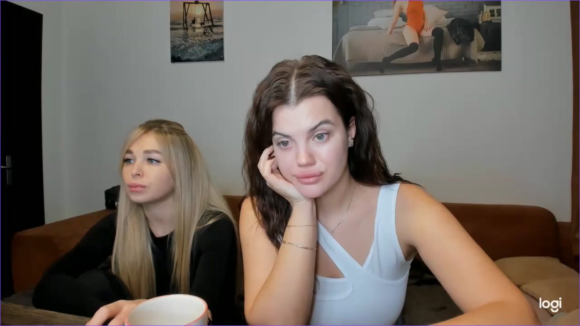 Gallery image thumbnail from StefaniNell's myfreecams stream on, 12/15/2024, 11:37 image 7 of 20