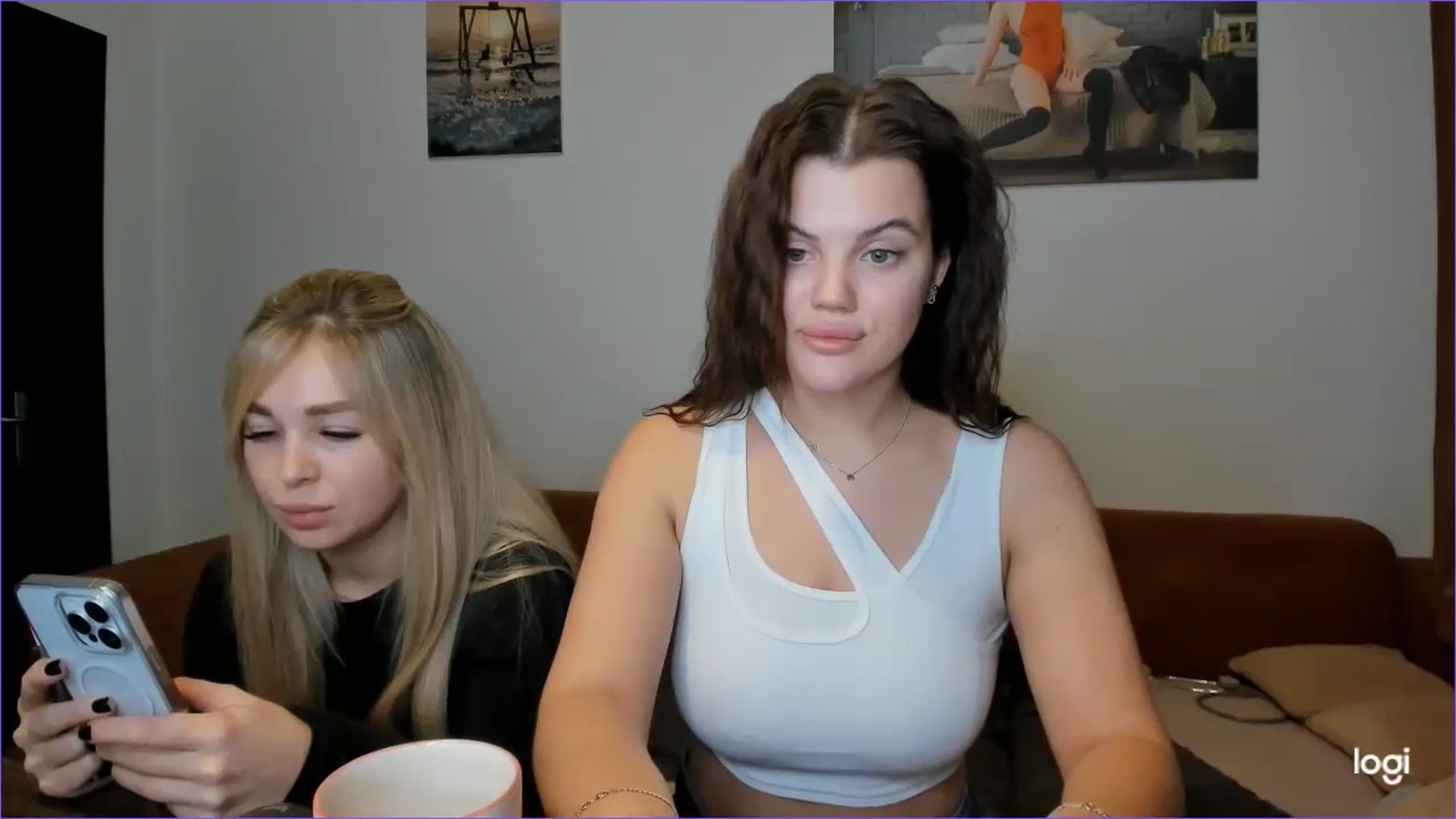 Gallery image thumbnail from StefaniNell's myfreecams stream on, 12/15/2024, 11:37 image 5 of 20