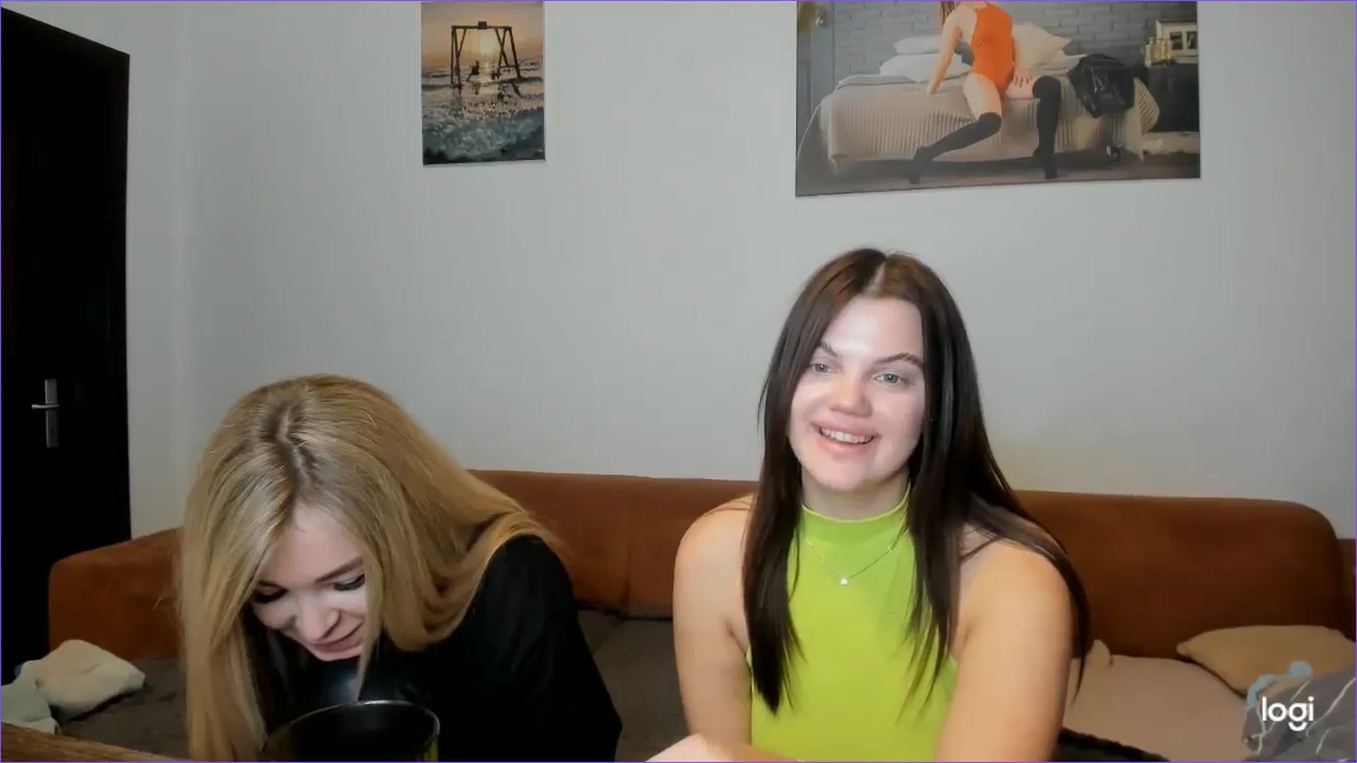 Gallery image thumbnail from StefaniNell's myfreecams stream on, 12/16/2024, 09:49 image 5 of 20