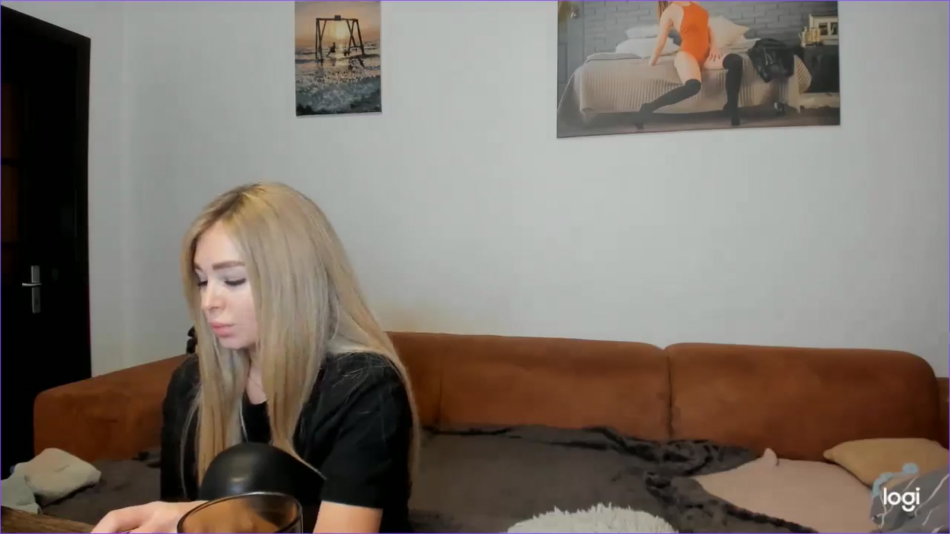 Gallery image thumbnail from StefaniNell's myfreecams stream on, 12/16/2024, 09:49 image 16 of 20