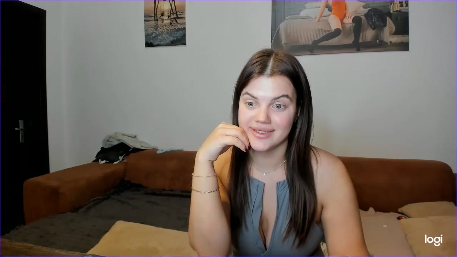 Gallery image thumbnail from StefaniNell's myfreecams stream on, 12/17/2024, 13:02 image 18 of 20