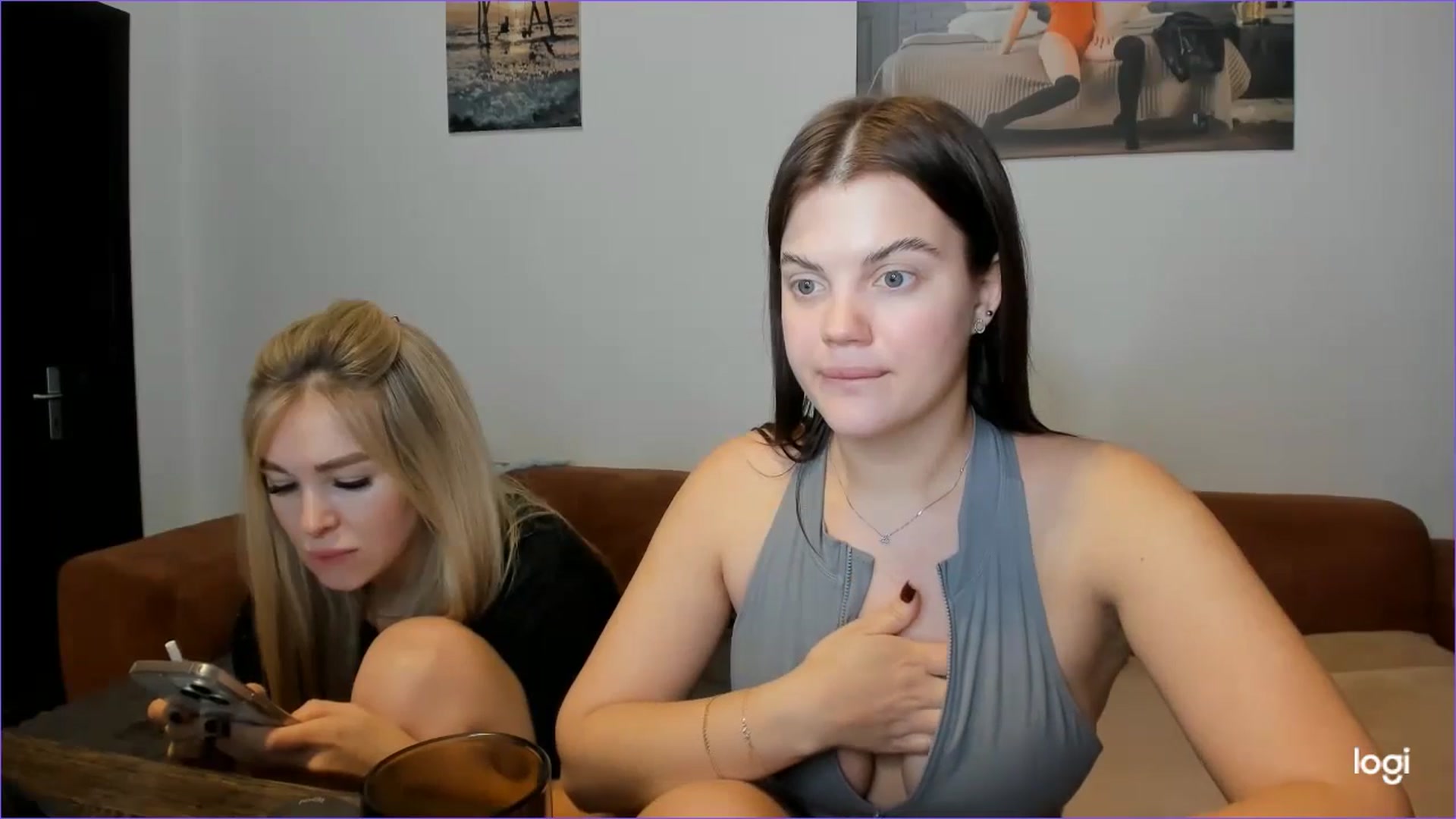 Gallery image thumbnail from StefaniNell's myfreecams stream on, 12/17/2024, 13:02 image 13 of 20