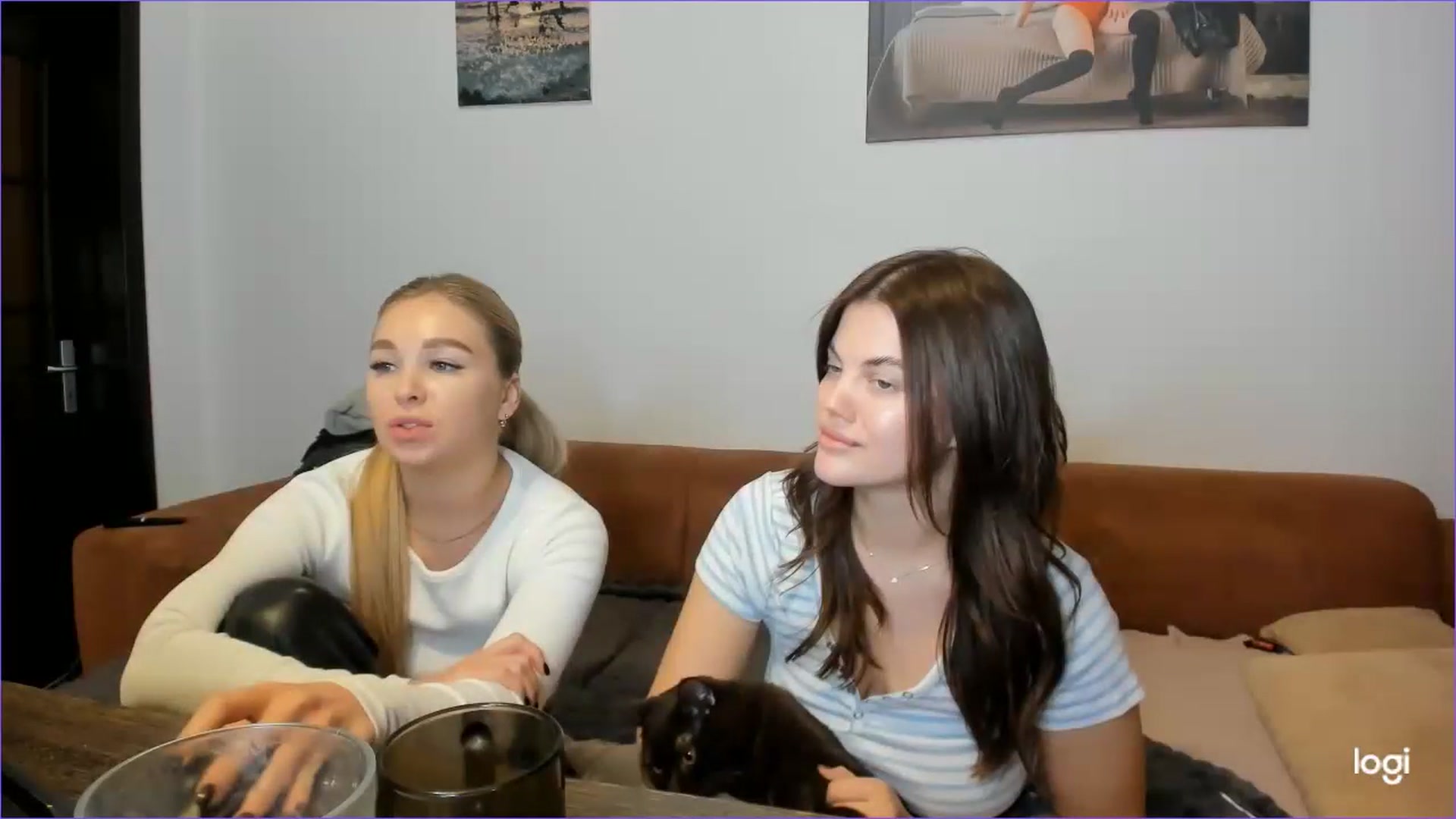 Gallery image thumbnail from StefaniNell's myfreecams stream on, 12/18/2024, 10:27 image 6 of 20