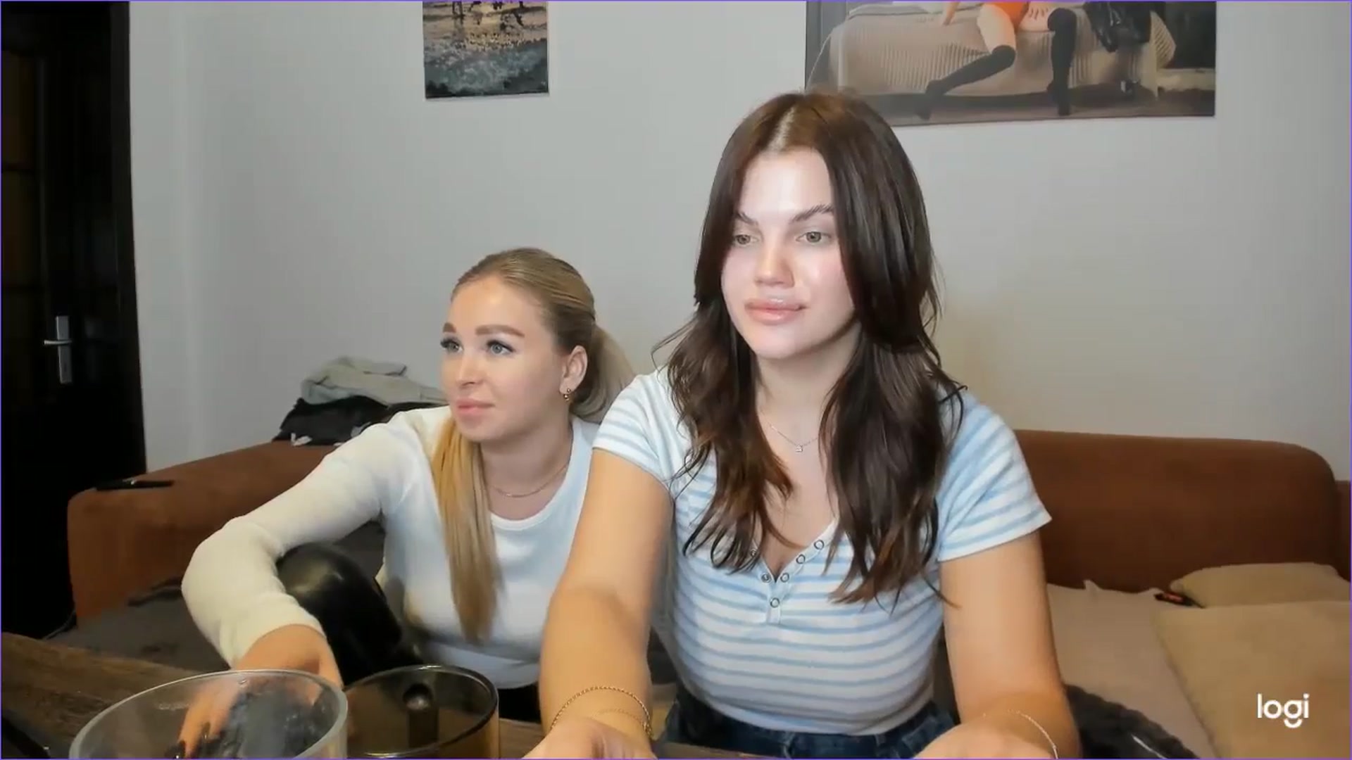 Gallery image thumbnail from StefaniNell's myfreecams stream on, 12/18/2024, 10:27 image 3 of 20