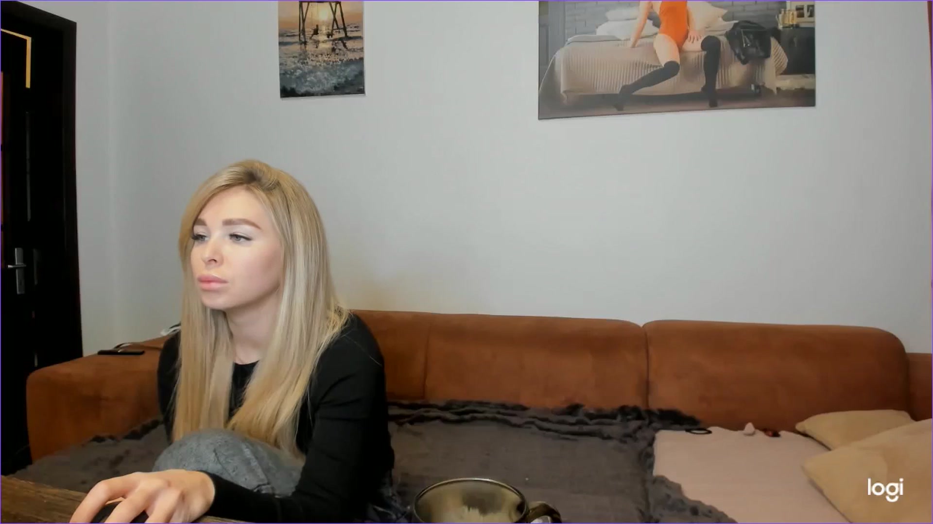 Gallery image thumbnail from StefaniNell's myfreecams stream on, 12/19/2024, 09:01 image 12 of 20