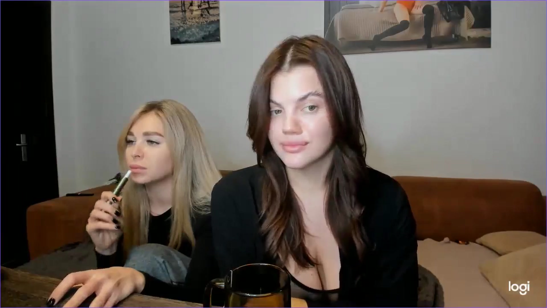 Gallery image thumbnail from StefaniNell's myfreecams stream on, 12/19/2024, 11:19 image 13 of 20