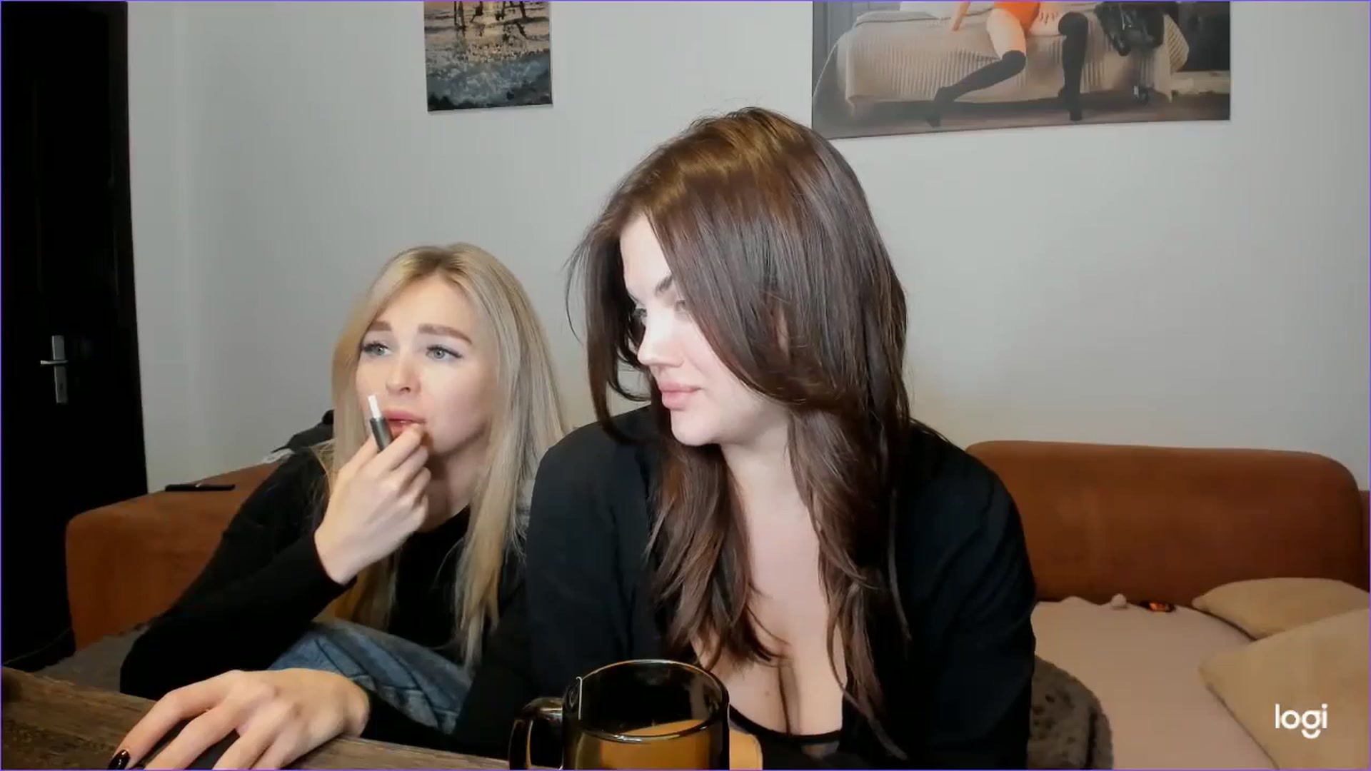 Gallery image thumbnail from StefaniNell's myfreecams stream on, 12/19/2024, 11:19 image 14 of 20