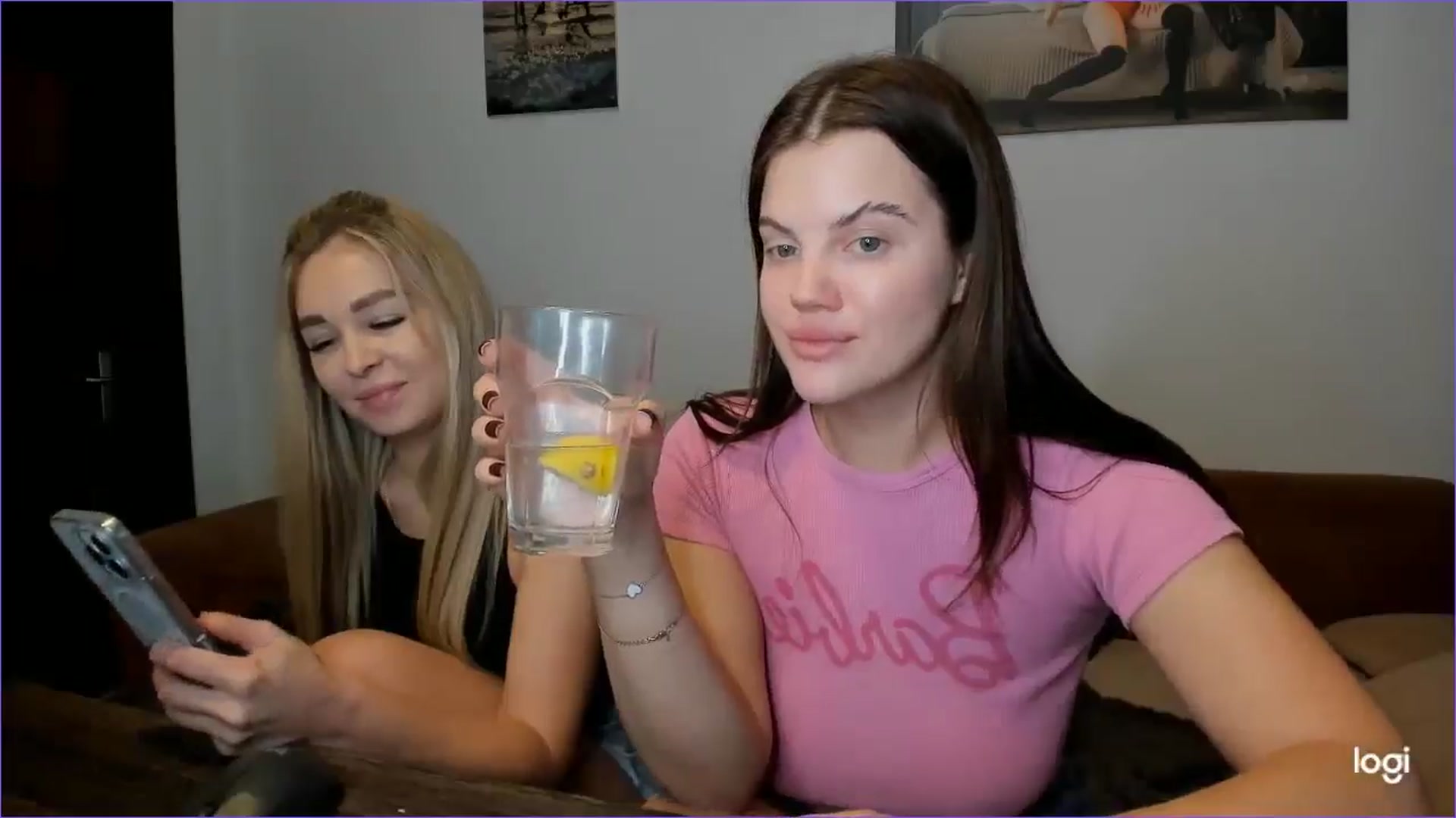 Gallery image thumbnail from StefaniNell's myfreecams stream on, 12/20/2024, 11:21 image 13 of 20