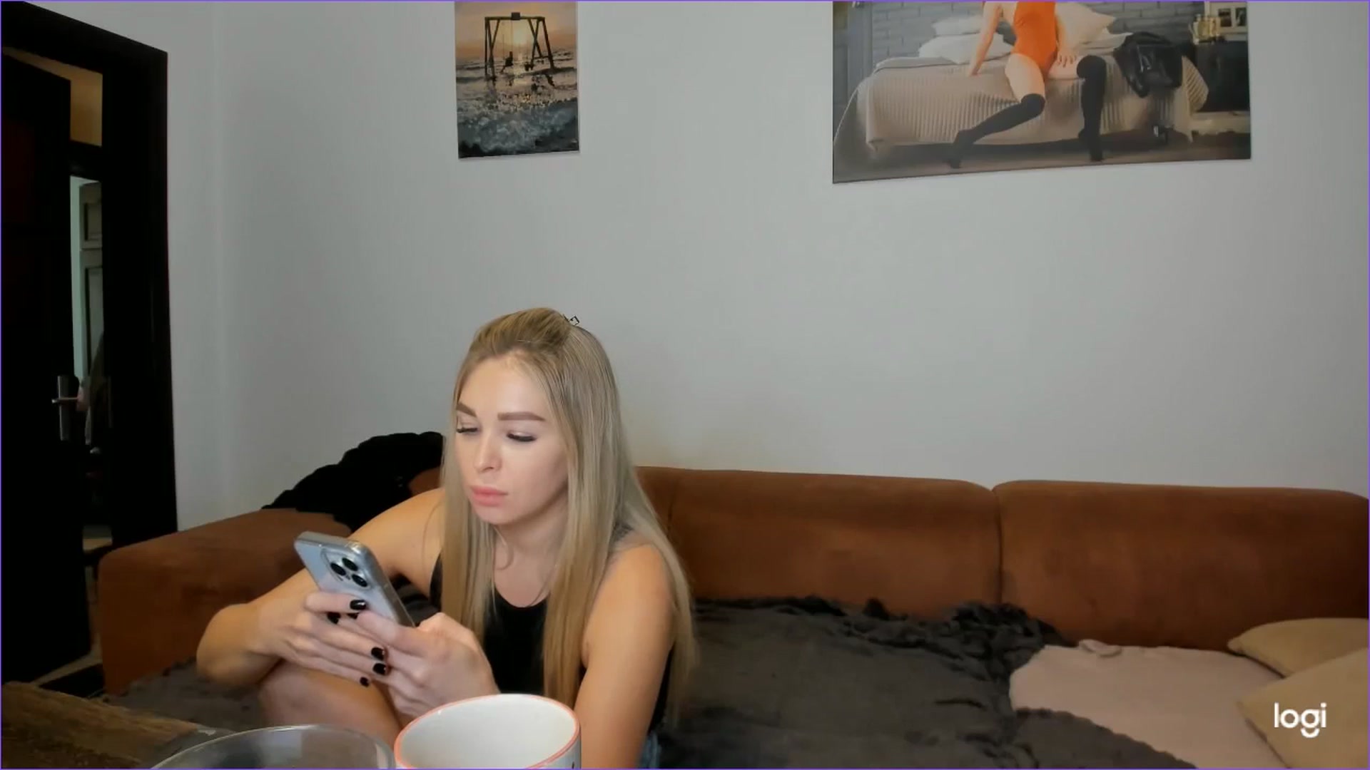 Gallery image thumbnail from StefaniNell's myfreecams stream on, 12/20/2024, 12:32 image 3 of 20